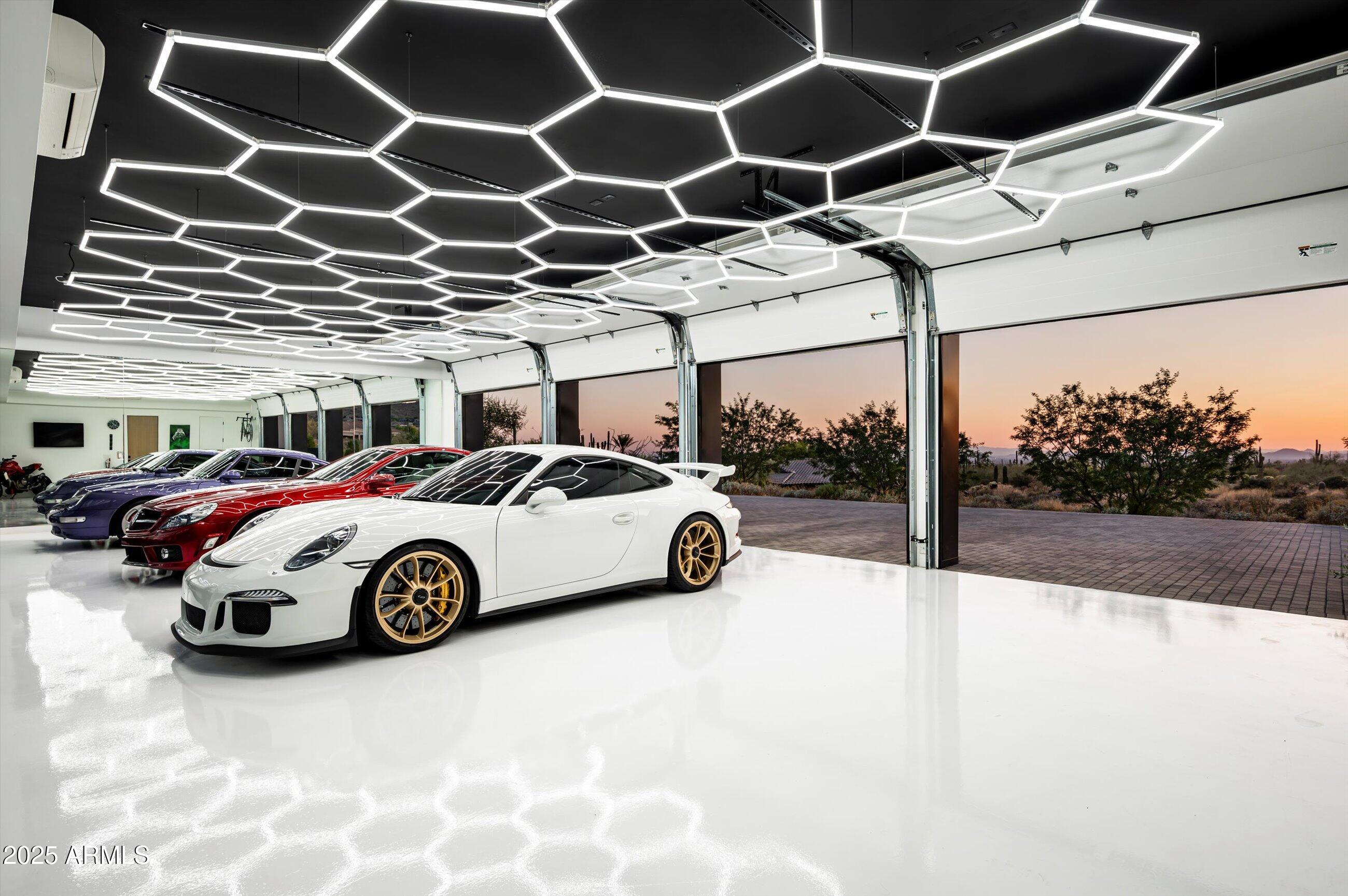 Scottsdale, Arizona 85255, United States, 4 Bedrooms Bedrooms, ,5 BathroomsBathrooms,Residential,Active,137461