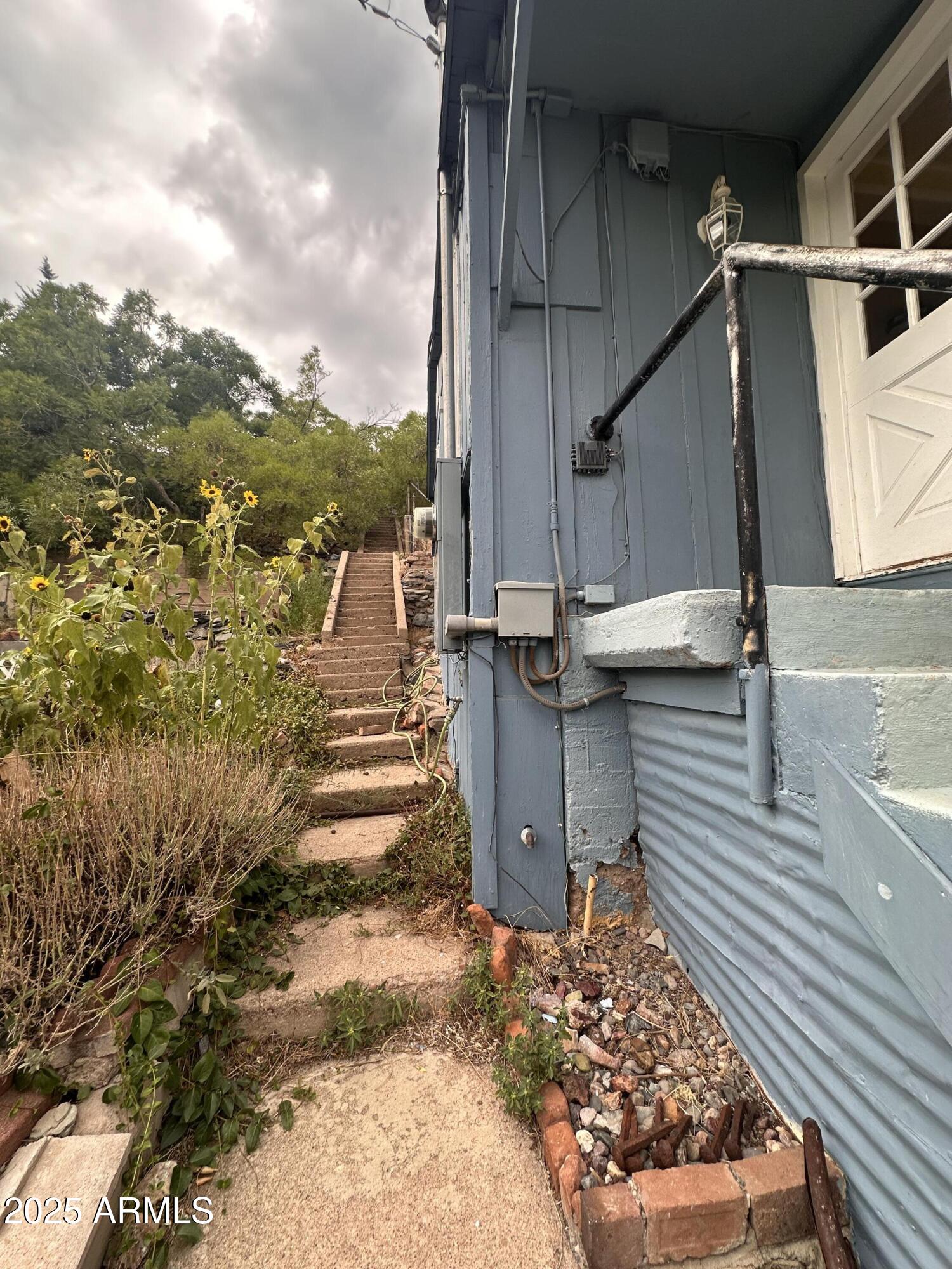 645 Holly Ave. --