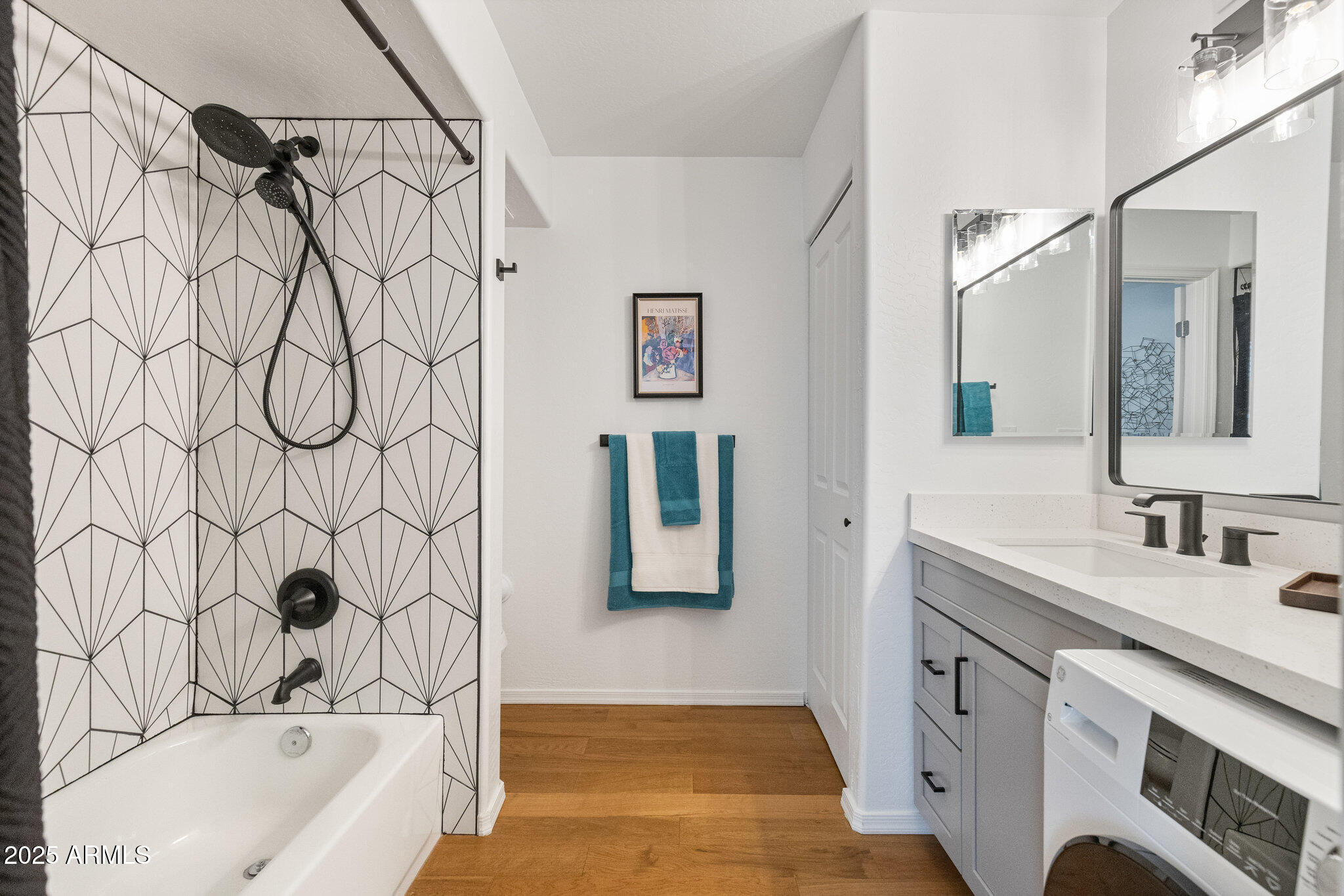 3619 E MONTEROSA Street 101