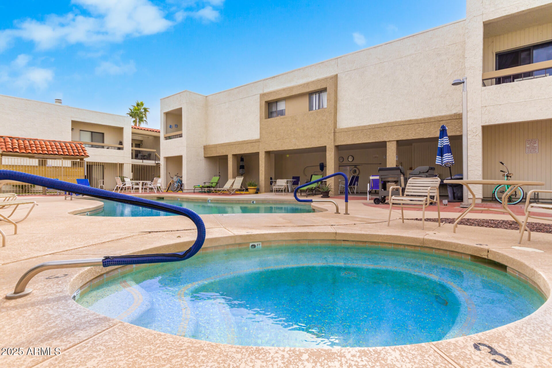 QUAIL POINT CLUB AND TOWNHOMES - Residential