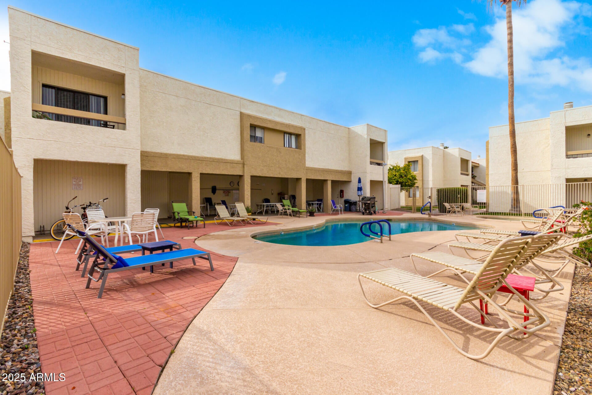 QUAIL POINT CLUB AND TOWNHOMES - Residential