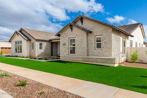 A home in Queen Creek