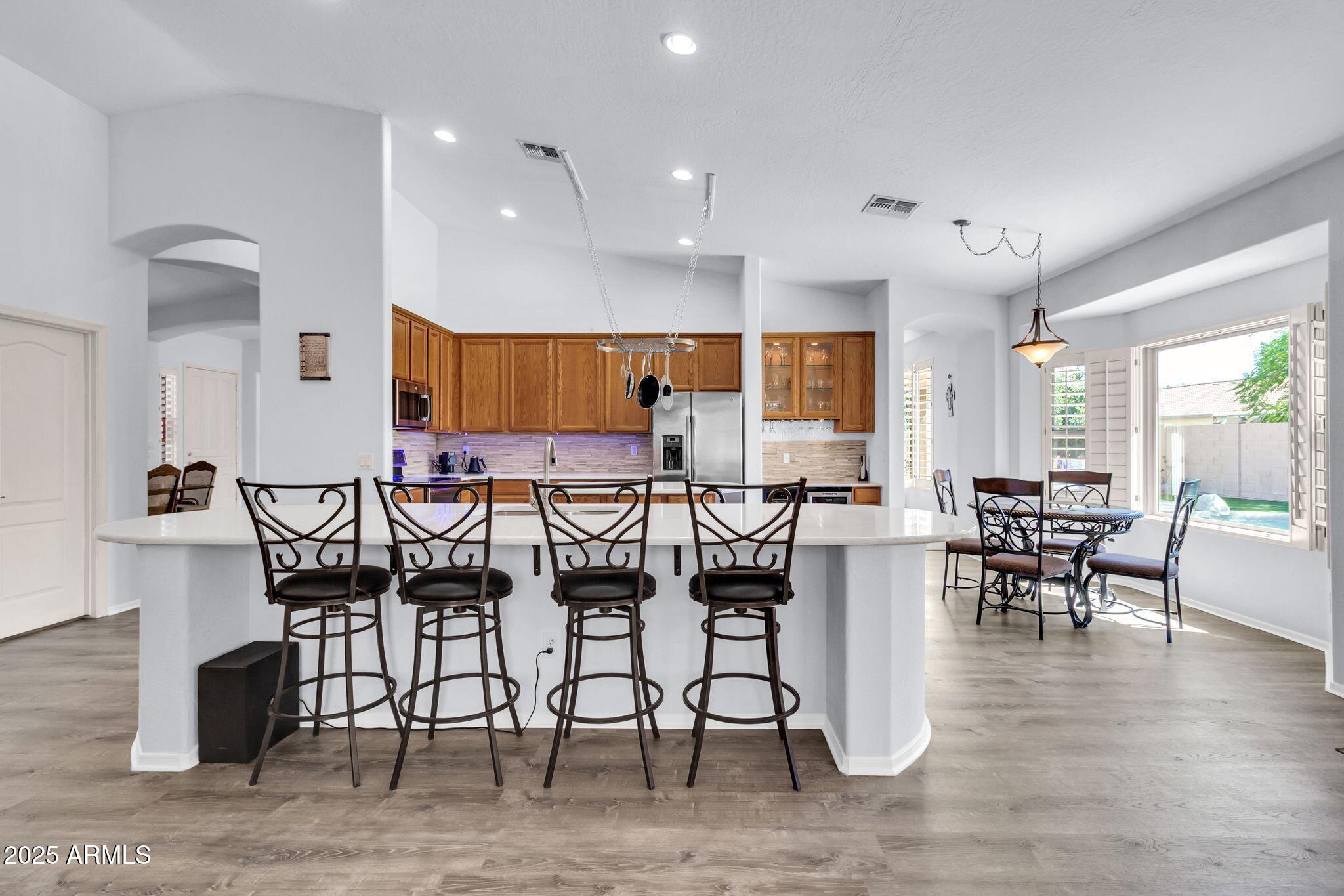 2163 E FIRESTONE Drive