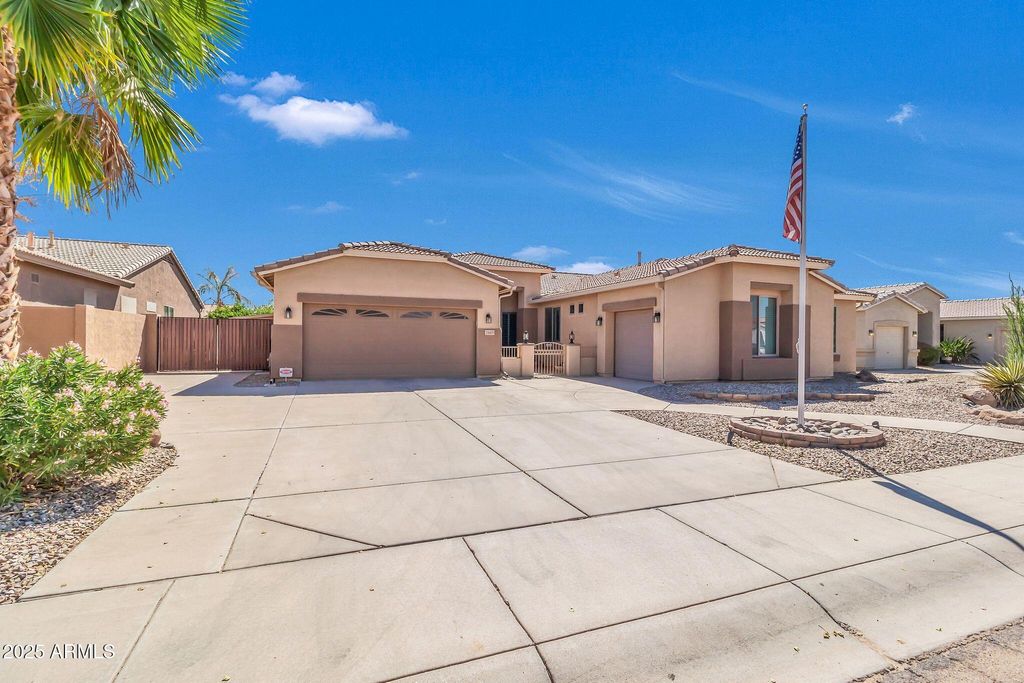 Photo of 2163 E Firestone Drive, Chandler, AZ 85249 (MLS # 6924322)