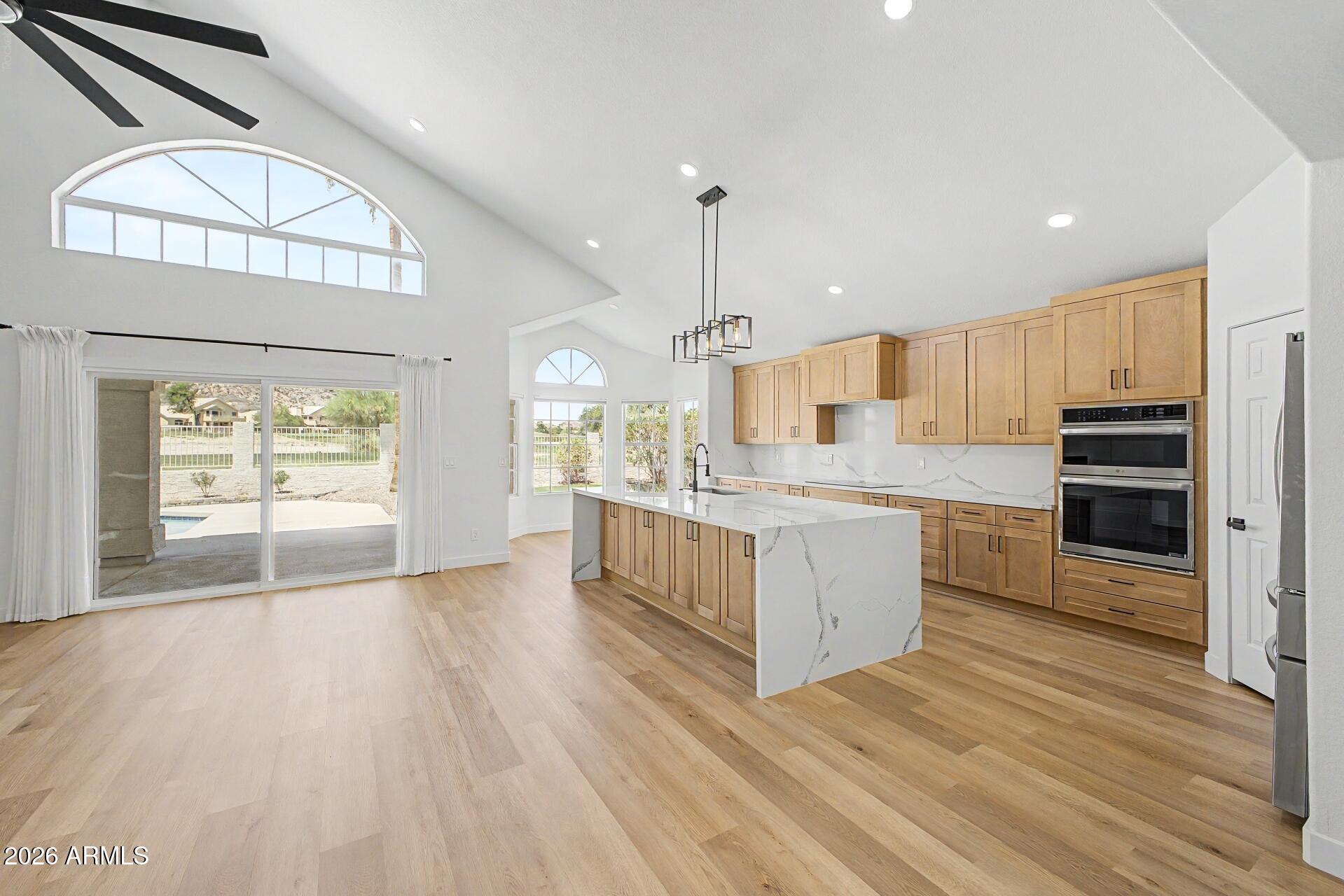 Properties 3 1426 E AMBERWOOD Drive