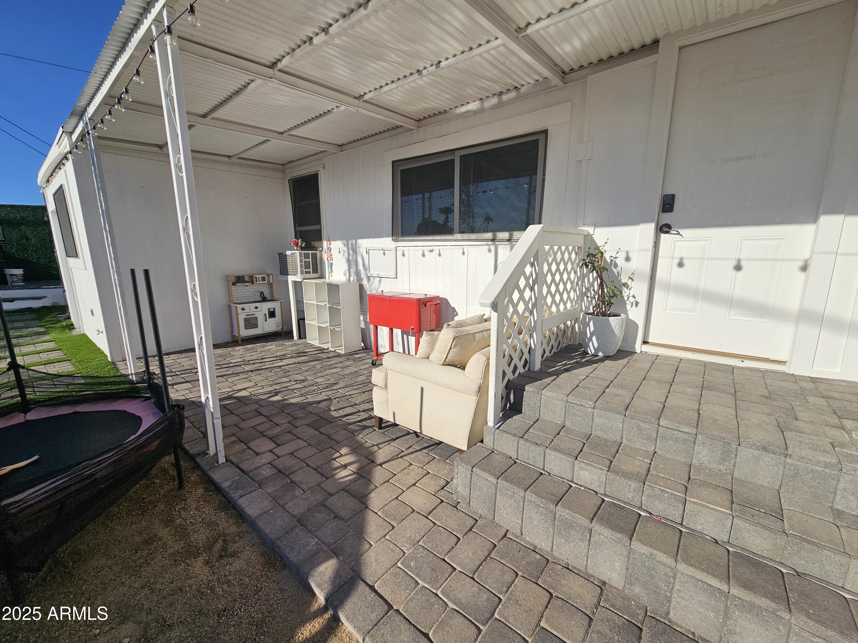 S18 T1N R8E - Residential