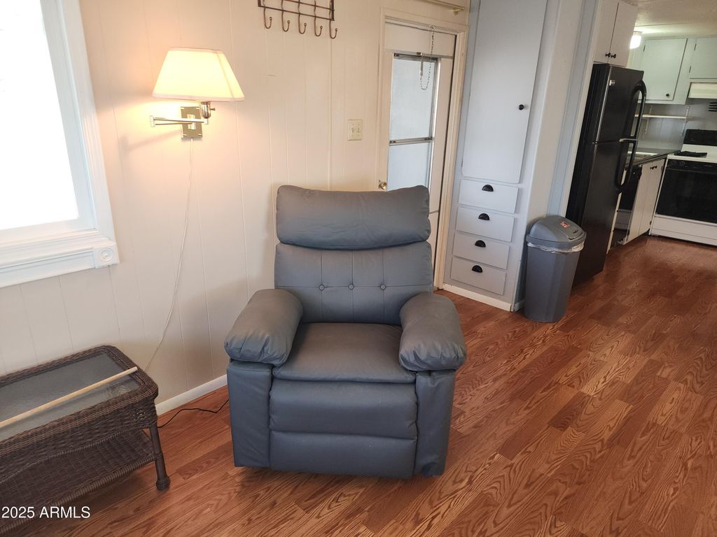 listing image 42