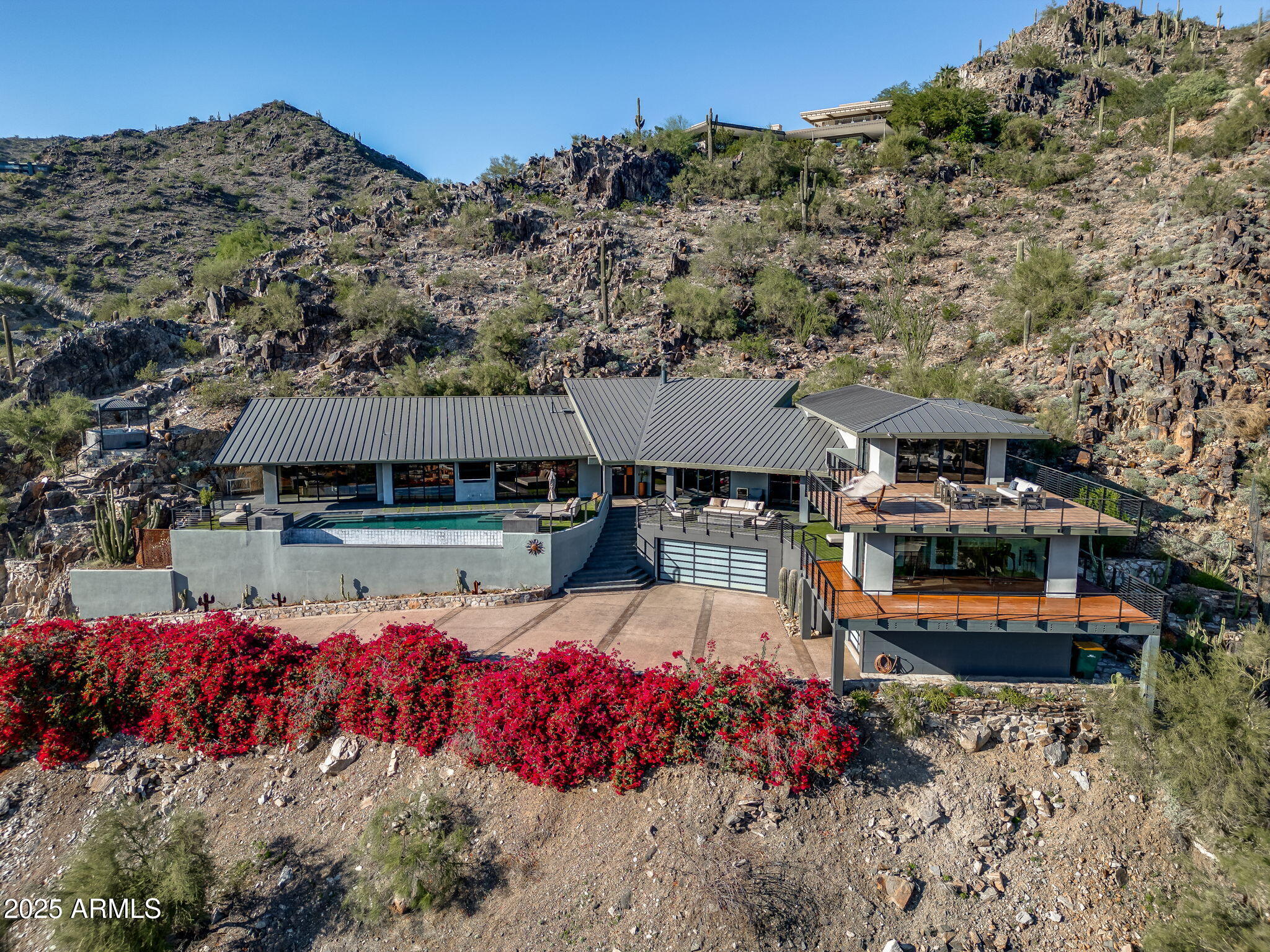 7517 N MOONLIGHT Way