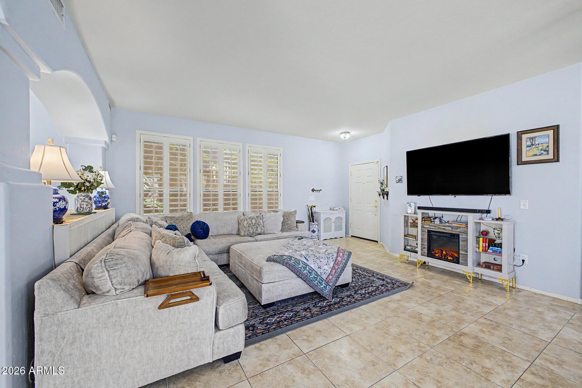 13544 W SAN JUAN Avenue