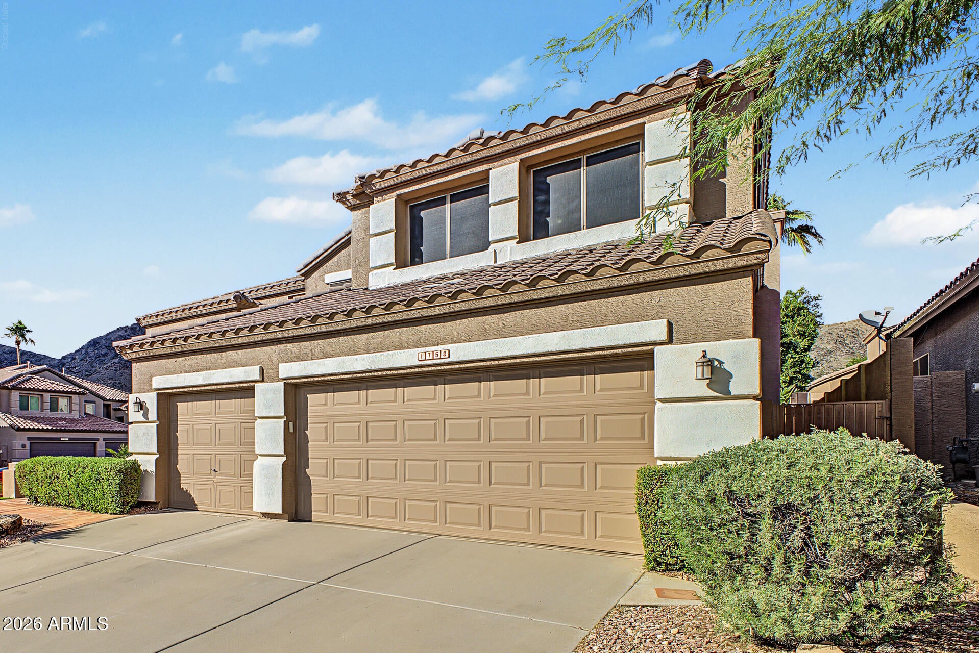 1758 W CATHEDRAL ROCK Drive