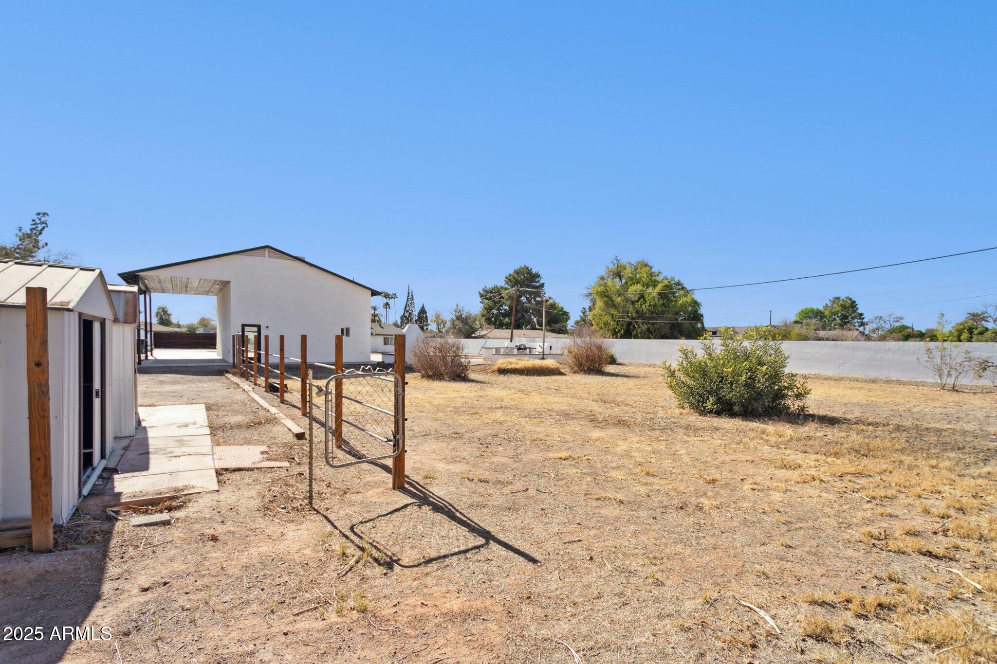 3312 E FLOWER Street