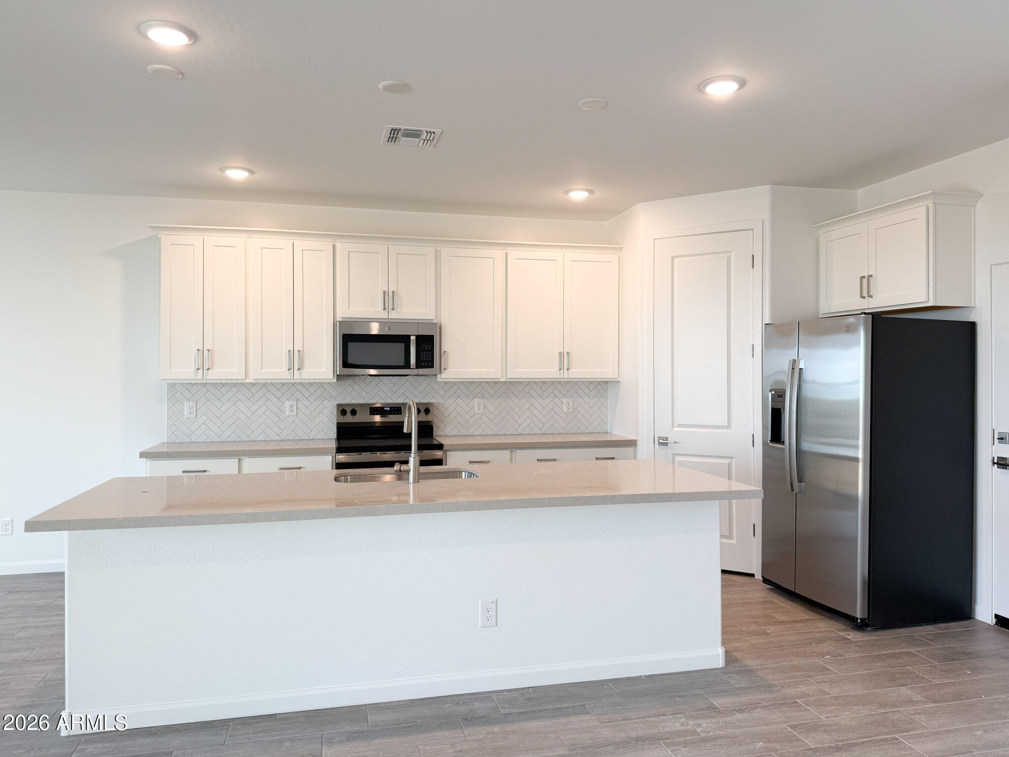 47637 W MOELLER Road