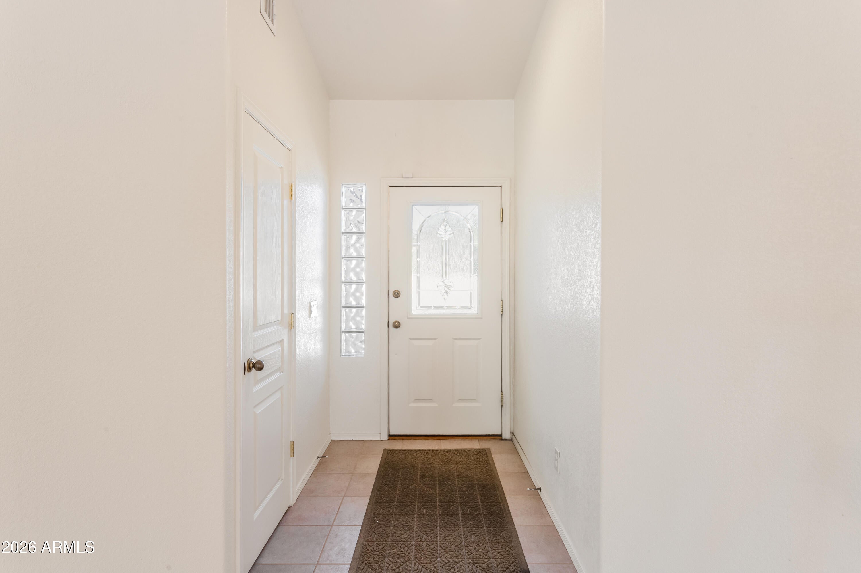 3914 CAMINO ARROYO --