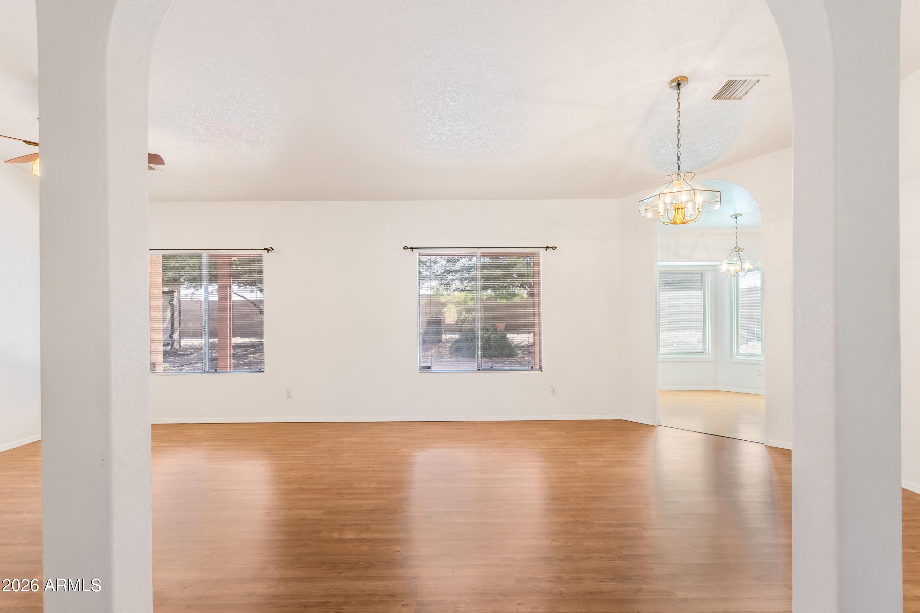 3914 CAMINO ARROYO --