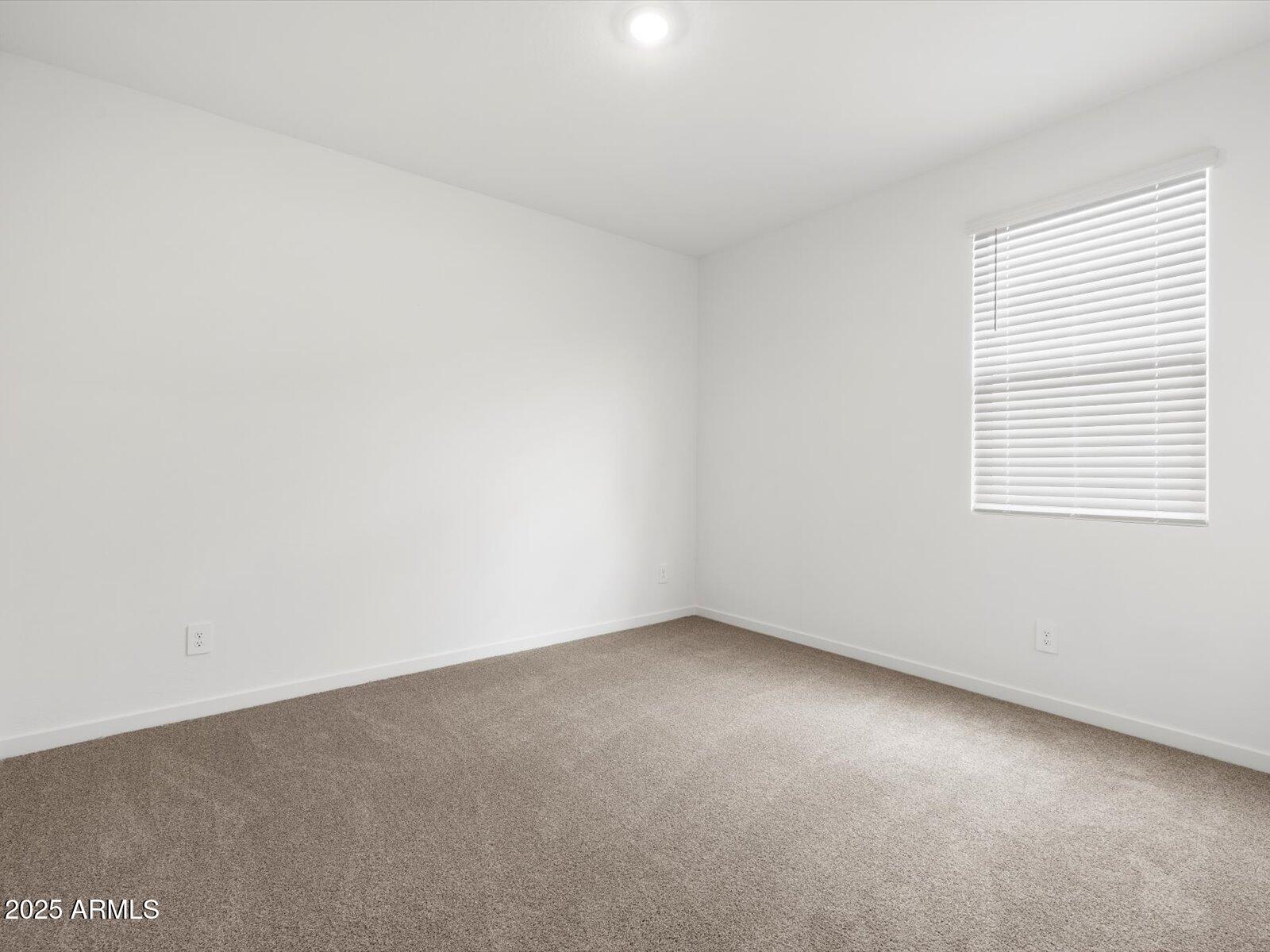 2415 E Grenache Road