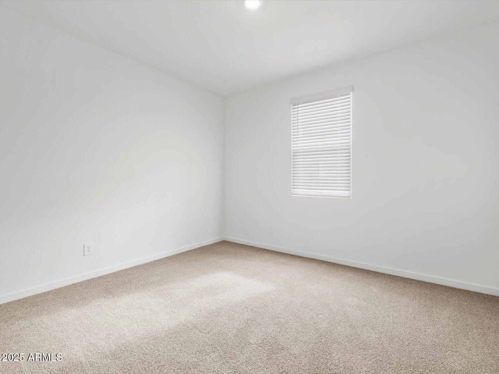 2415 E Grenache Road