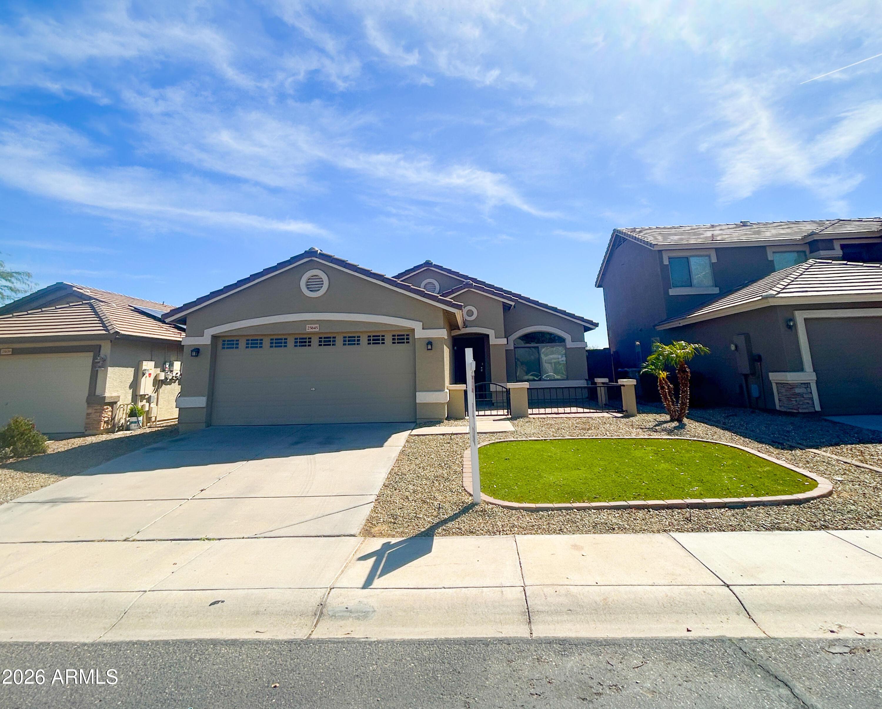 25645 W Dunlap Road