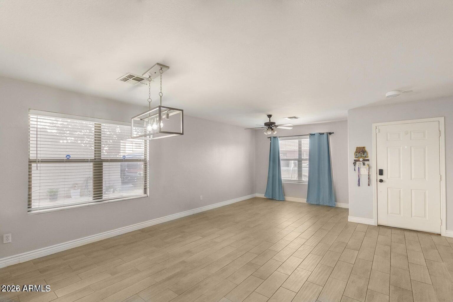 9124 W ELM Street
