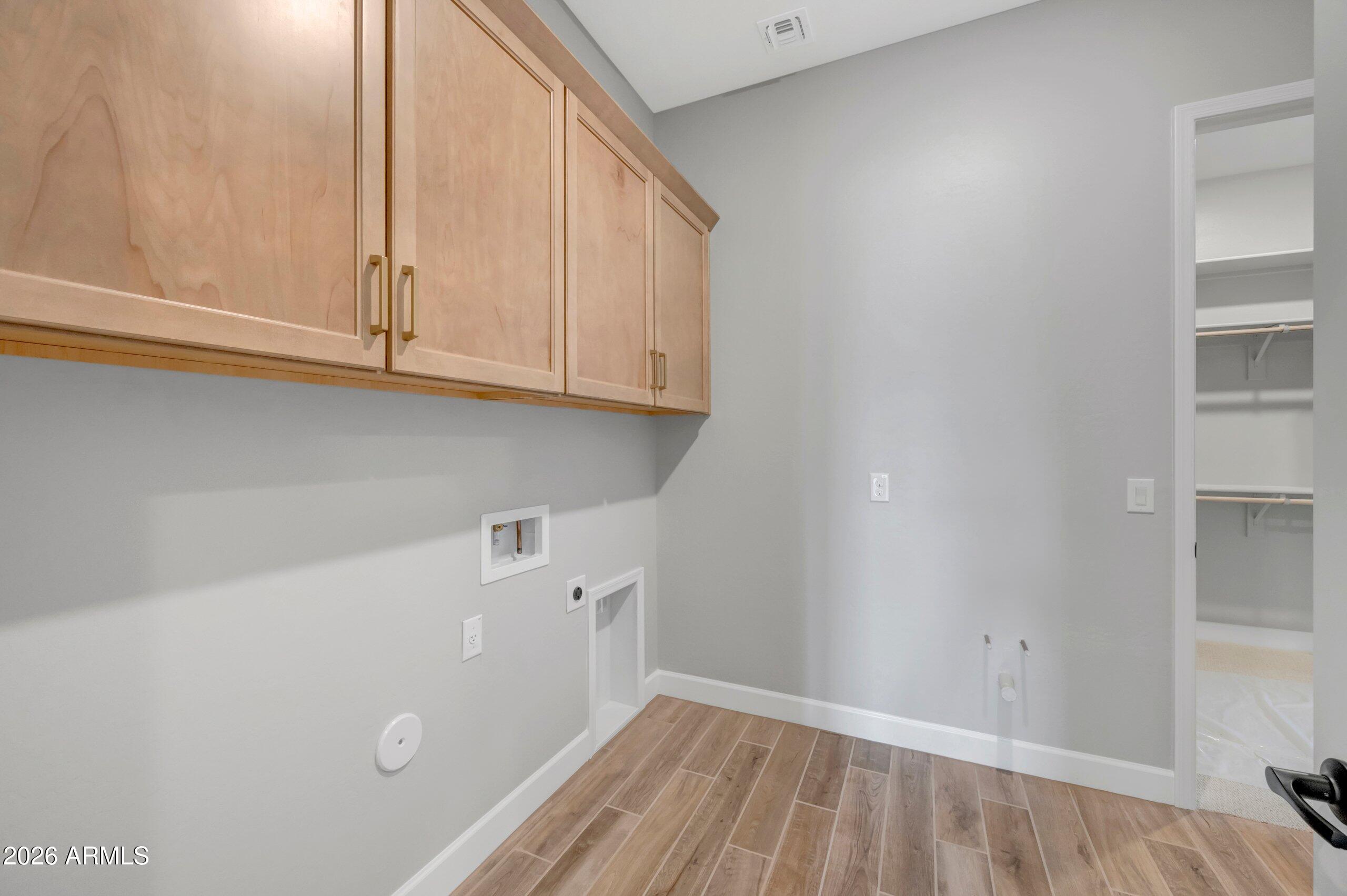 BLOSSOM ROCK PHASE 1 2022084918 - Residential