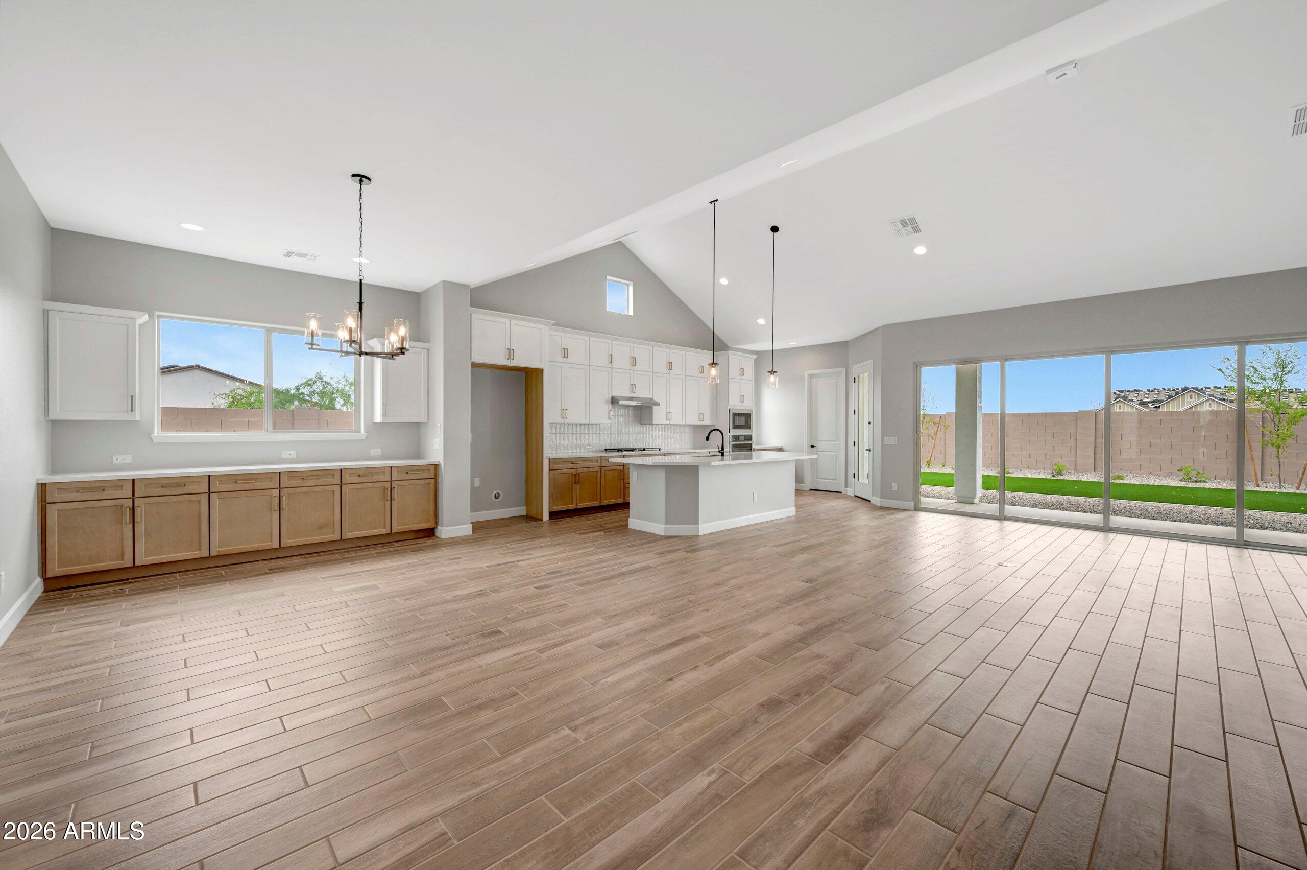 BLOSSOM ROCK PHASE 1 2022084918 - Residential