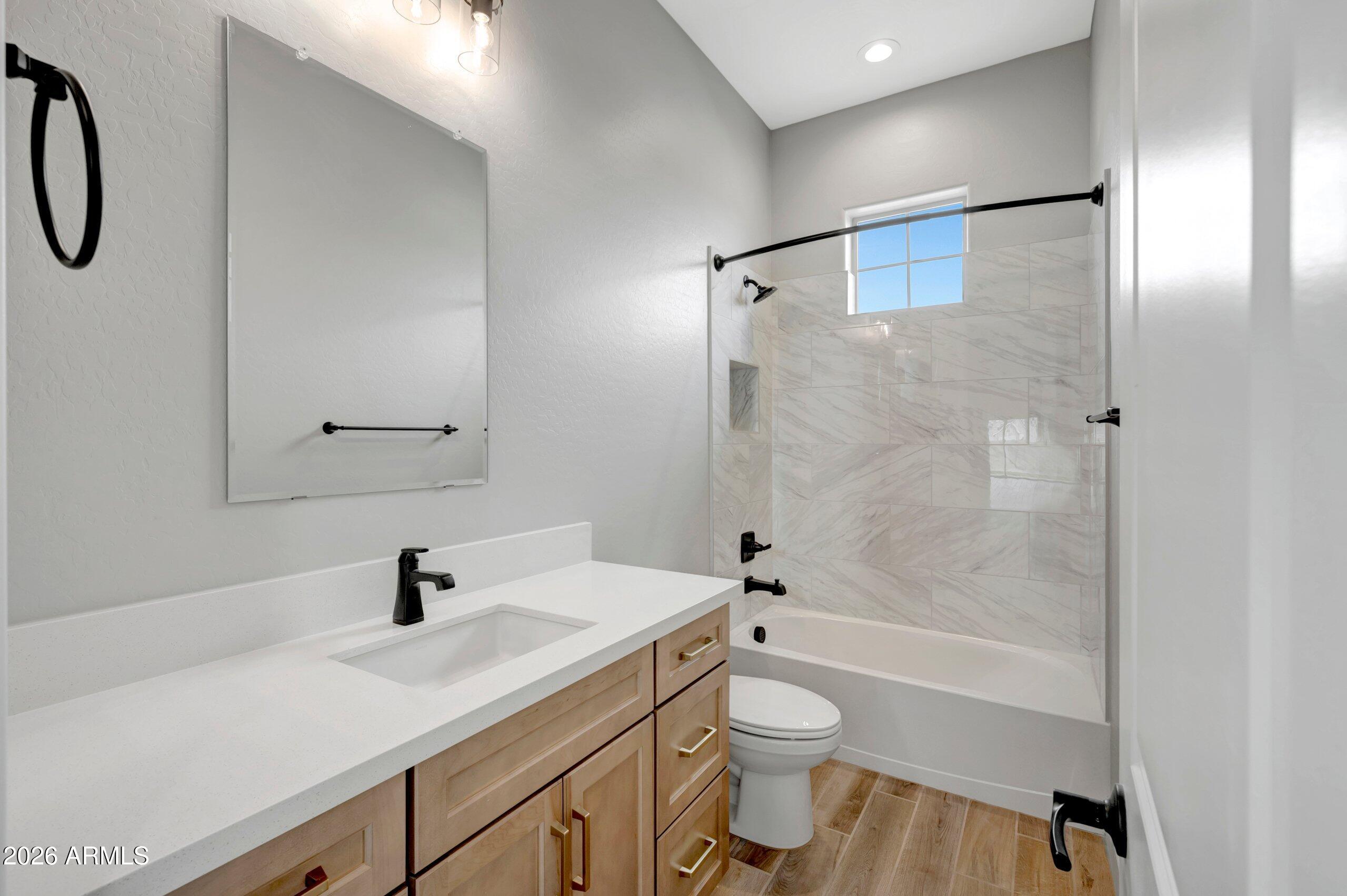 BLOSSOM ROCK PHASE 1 2022084918 - Residential