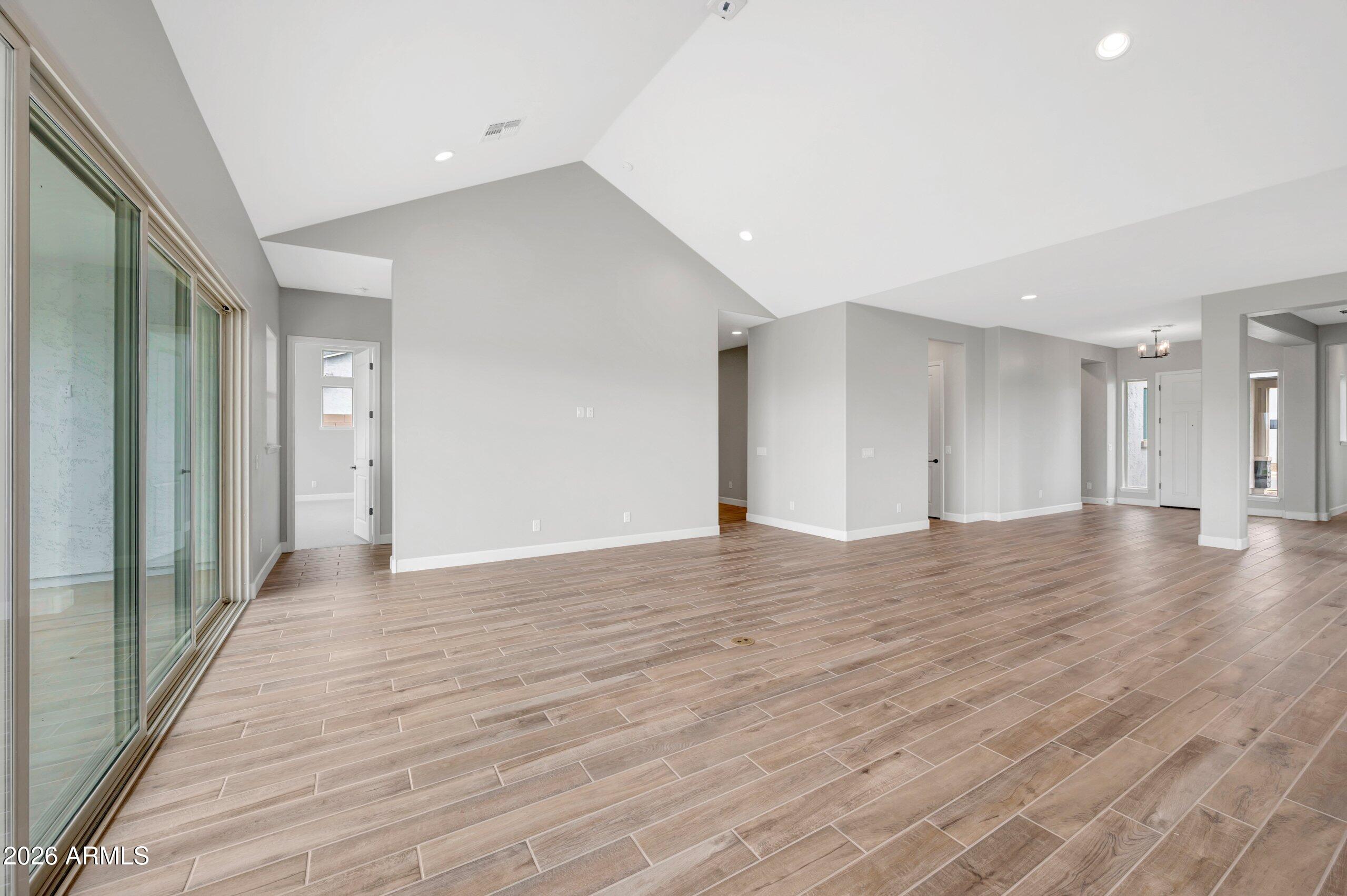 BLOSSOM ROCK PHASE 1 2022084918 - Residential