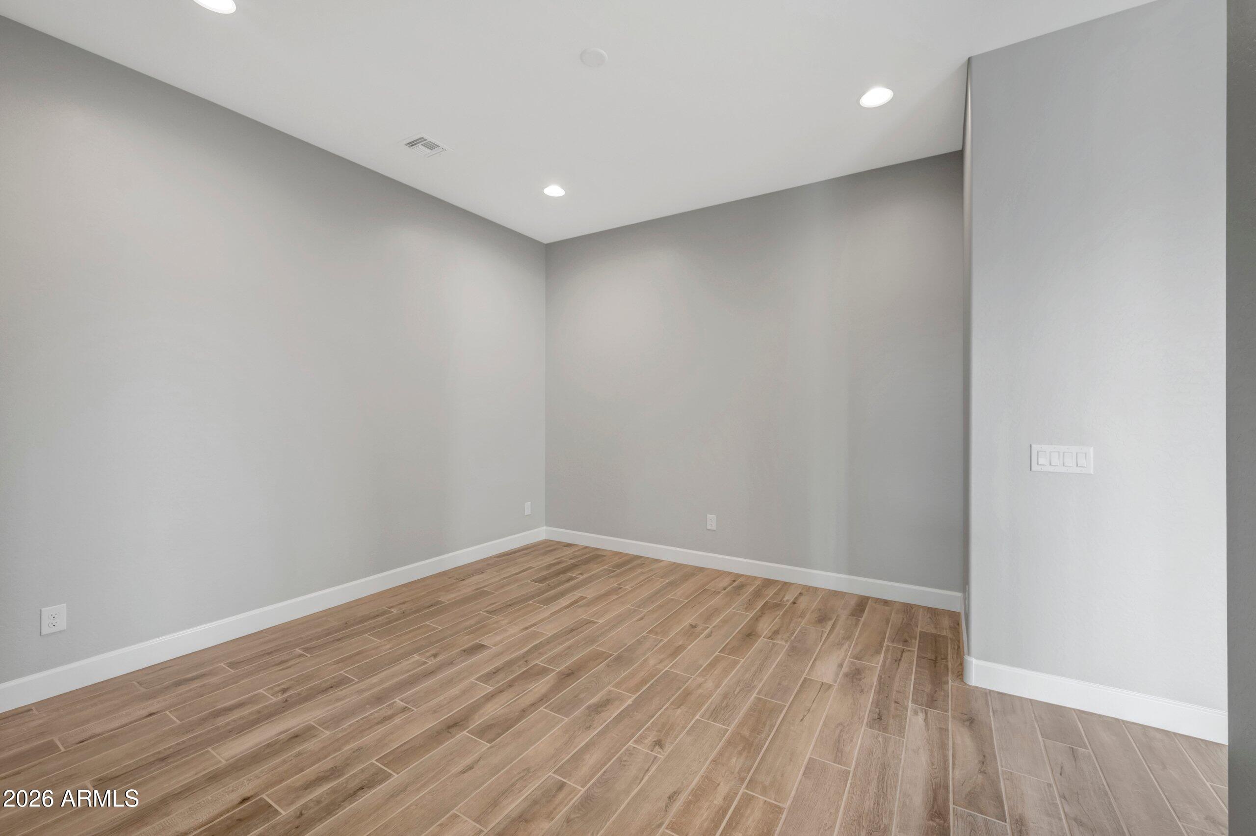 BLOSSOM ROCK PHASE 1 2022084918 - Residential