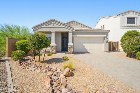 Photo of 2120 E Park View Lane, Phoenix, AZ 85024 (MLS # 7028604)