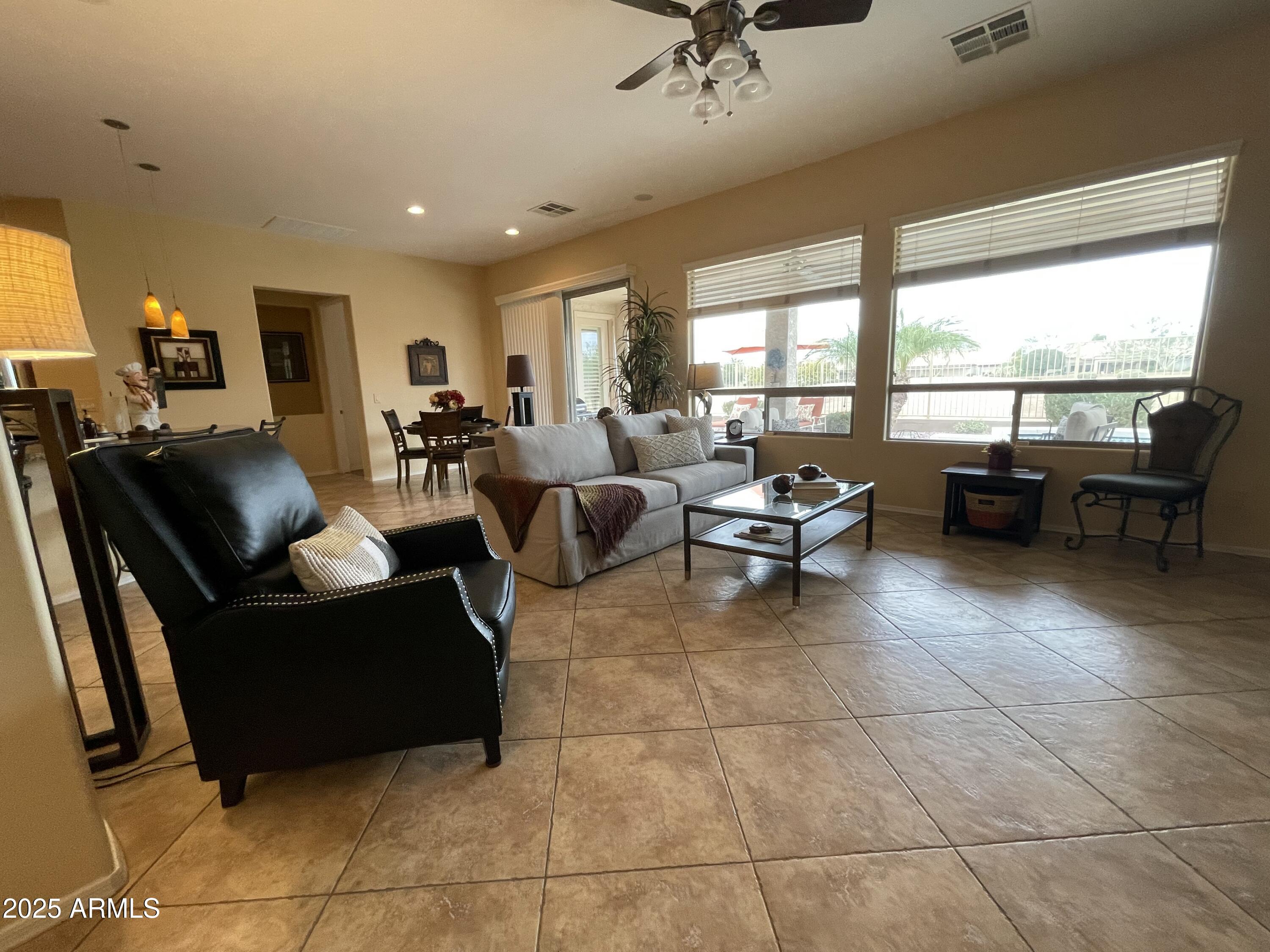 4268 E NIGHTINGALE Lane