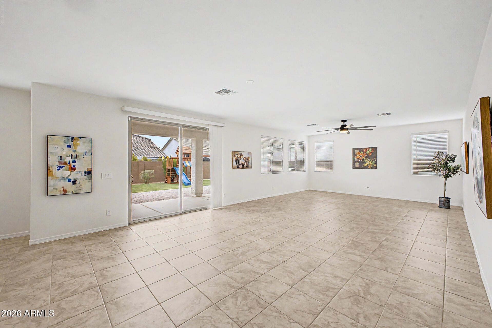 14283 W ALAMEDA Road
