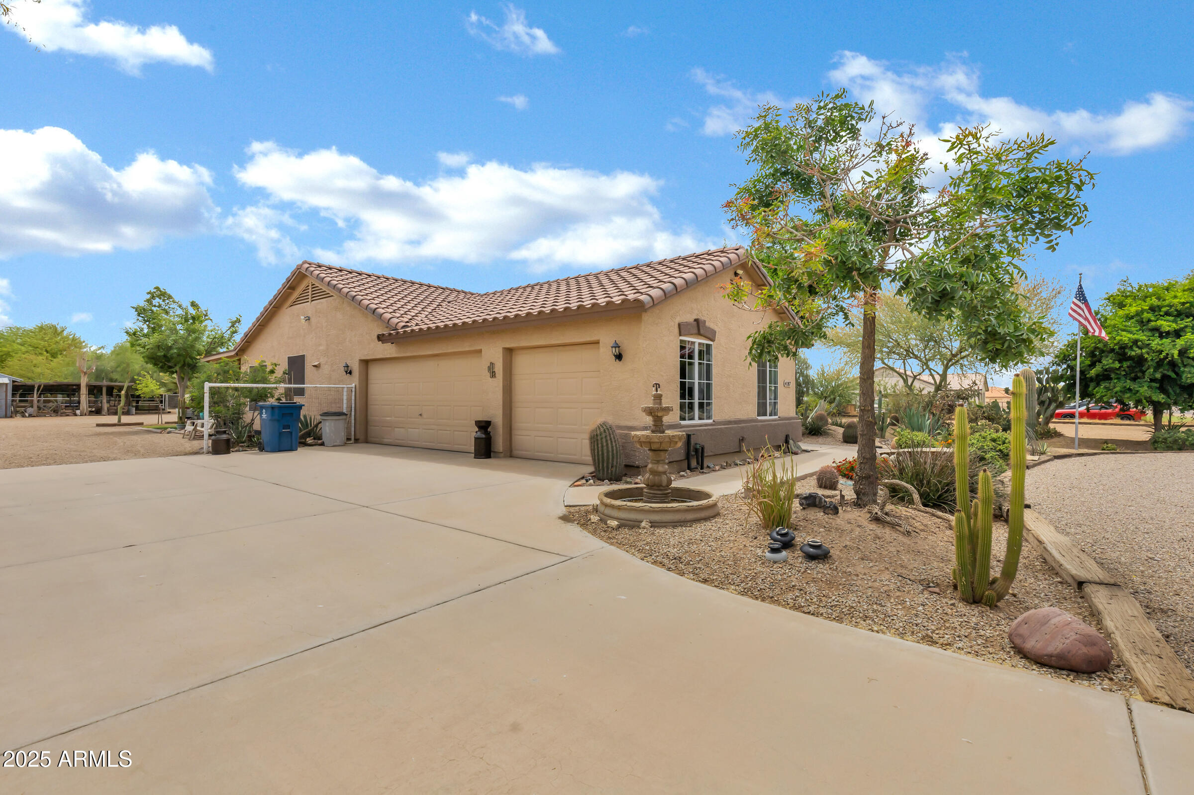 4187 E TRIPLE CROWN Drive