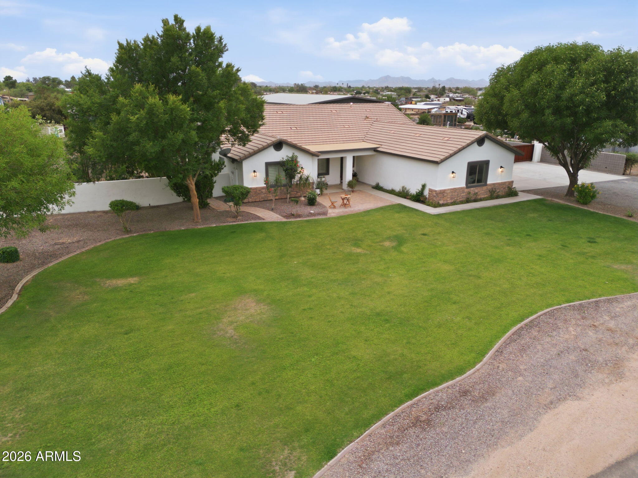 1251 E LOVELAND Lane