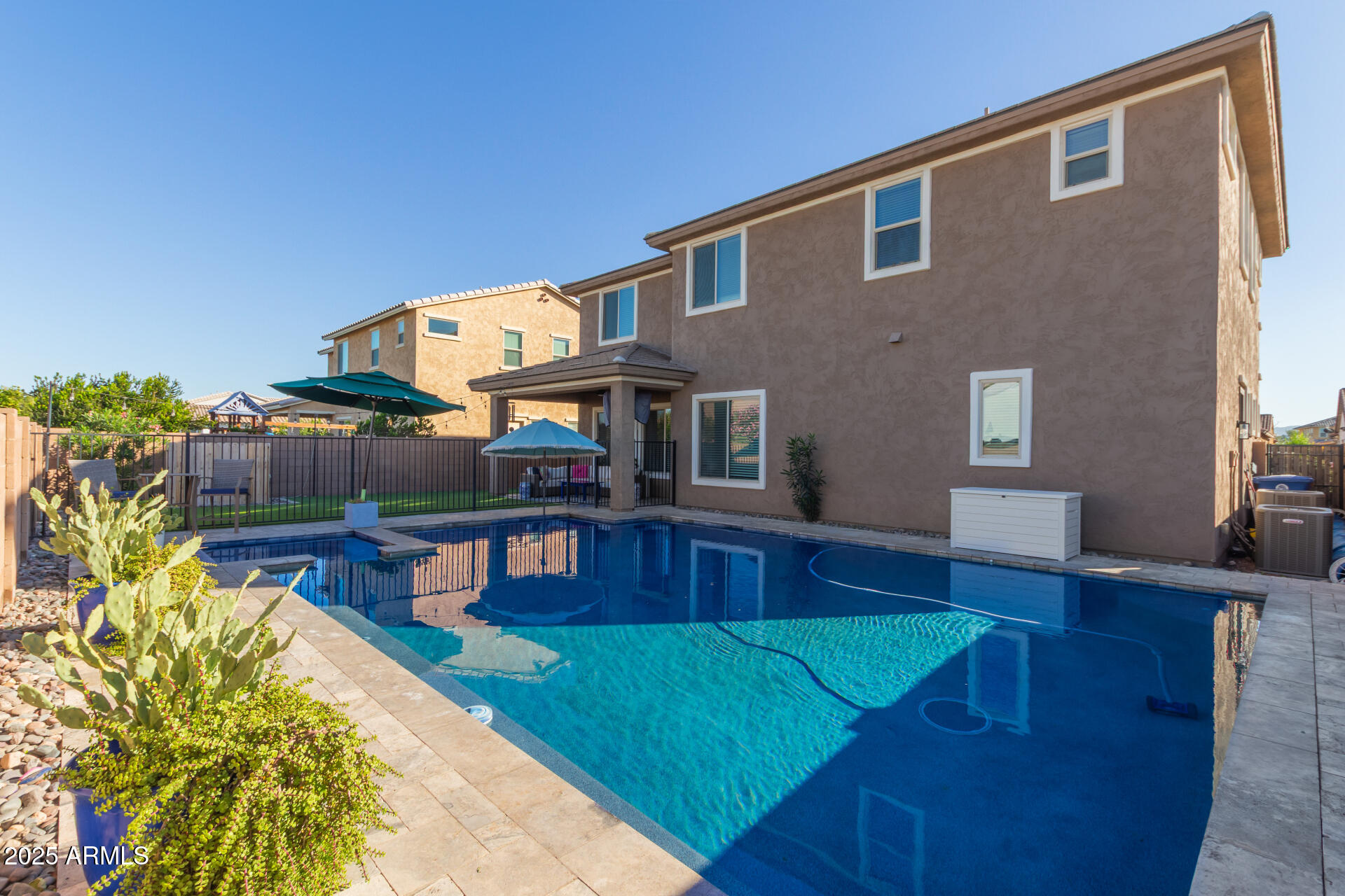 20252 E QUINTERO Road