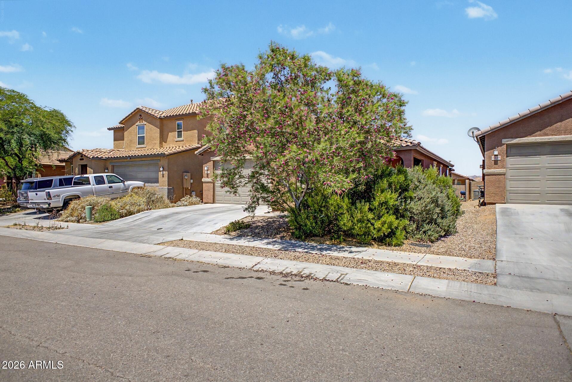 8544 W OSPREY Lane