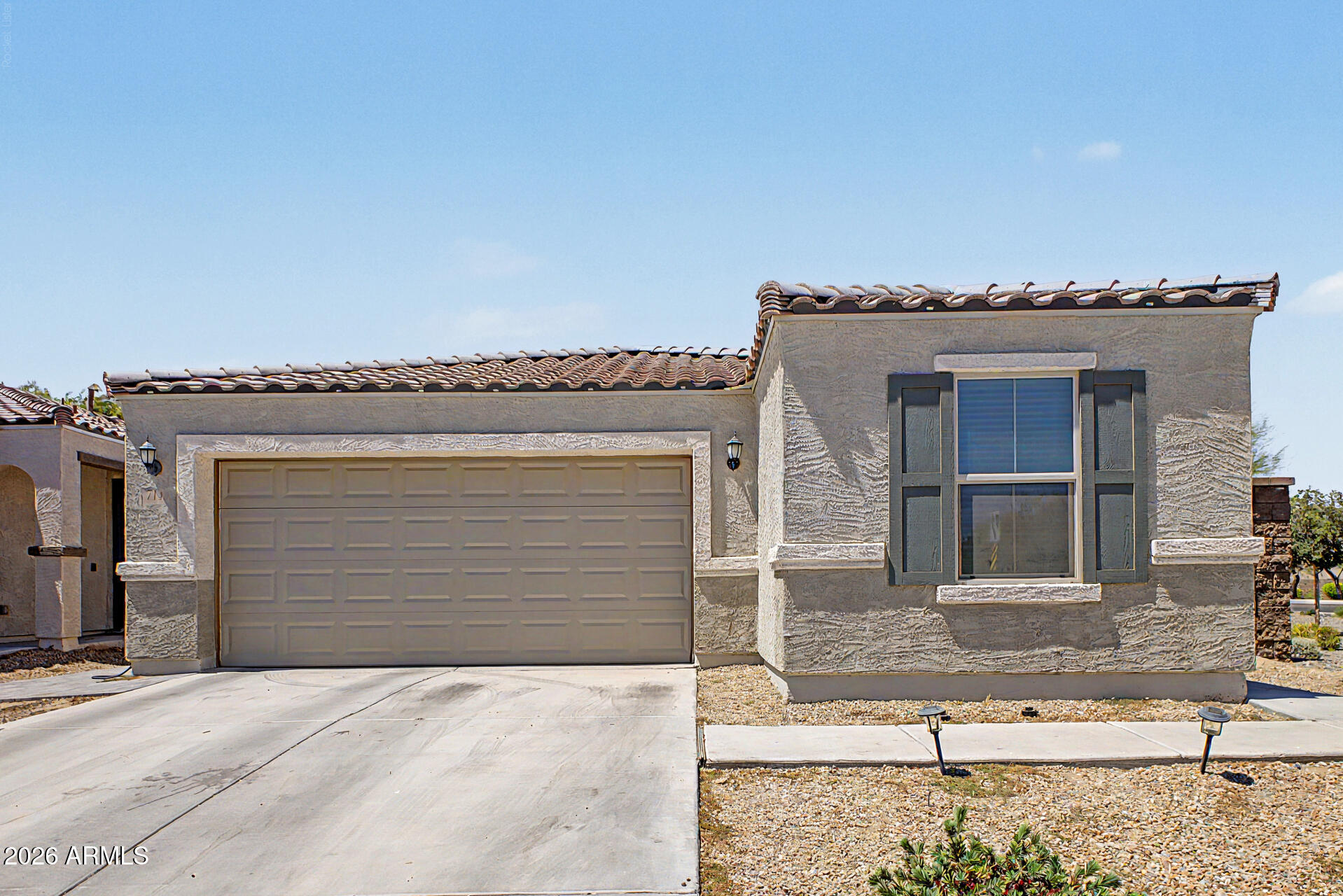 714 E MOUNTAIN VIEW Drive