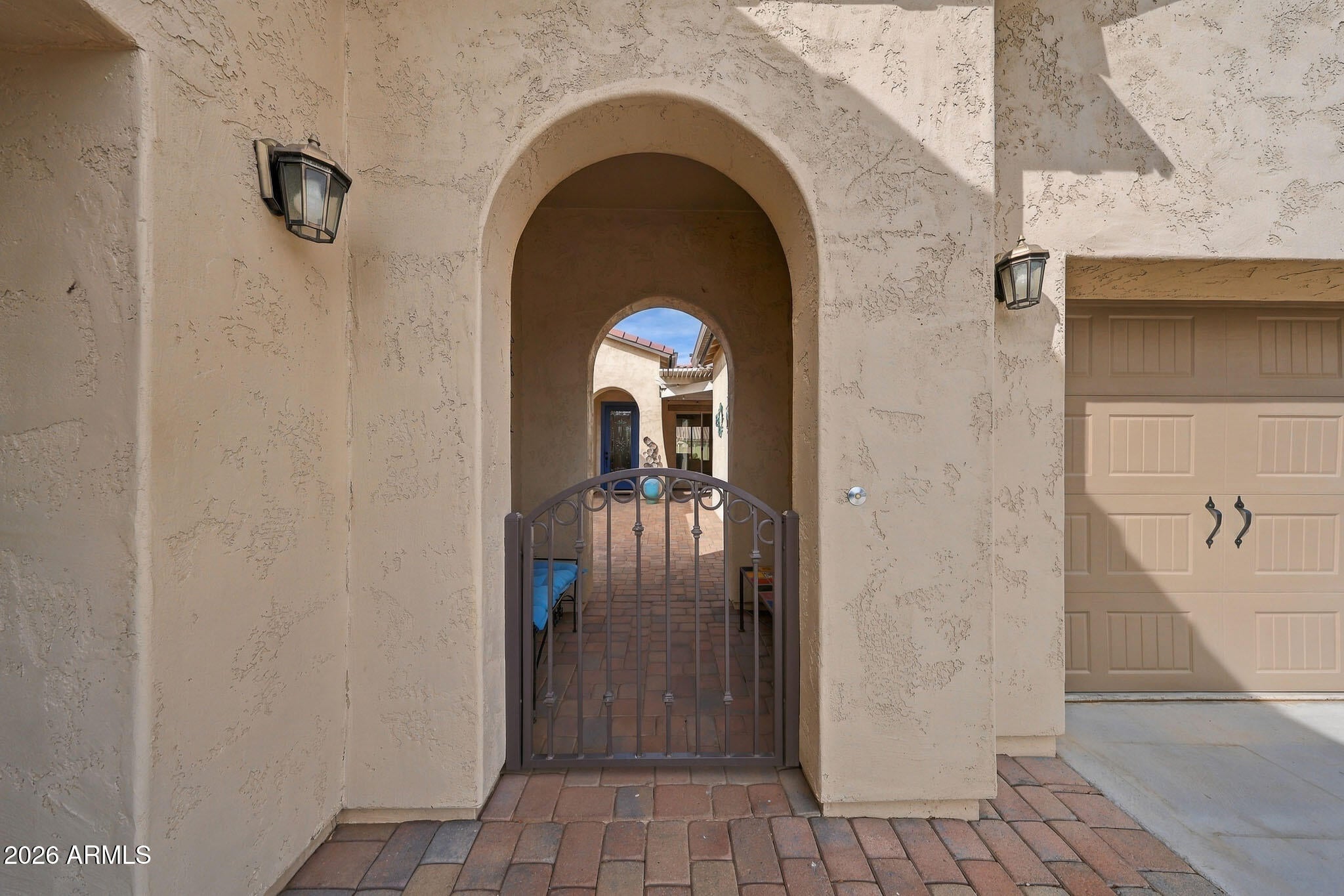 17780 W REDWOOD Lane