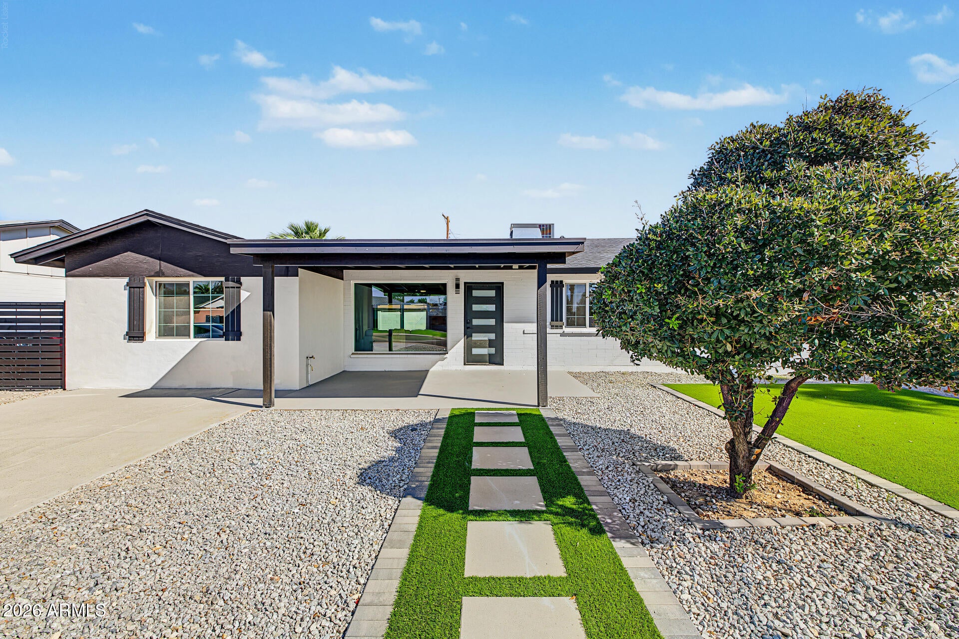 8226 E GRANADA Road