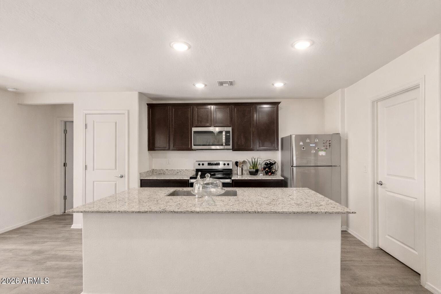 MISSION RANCH - Residential
