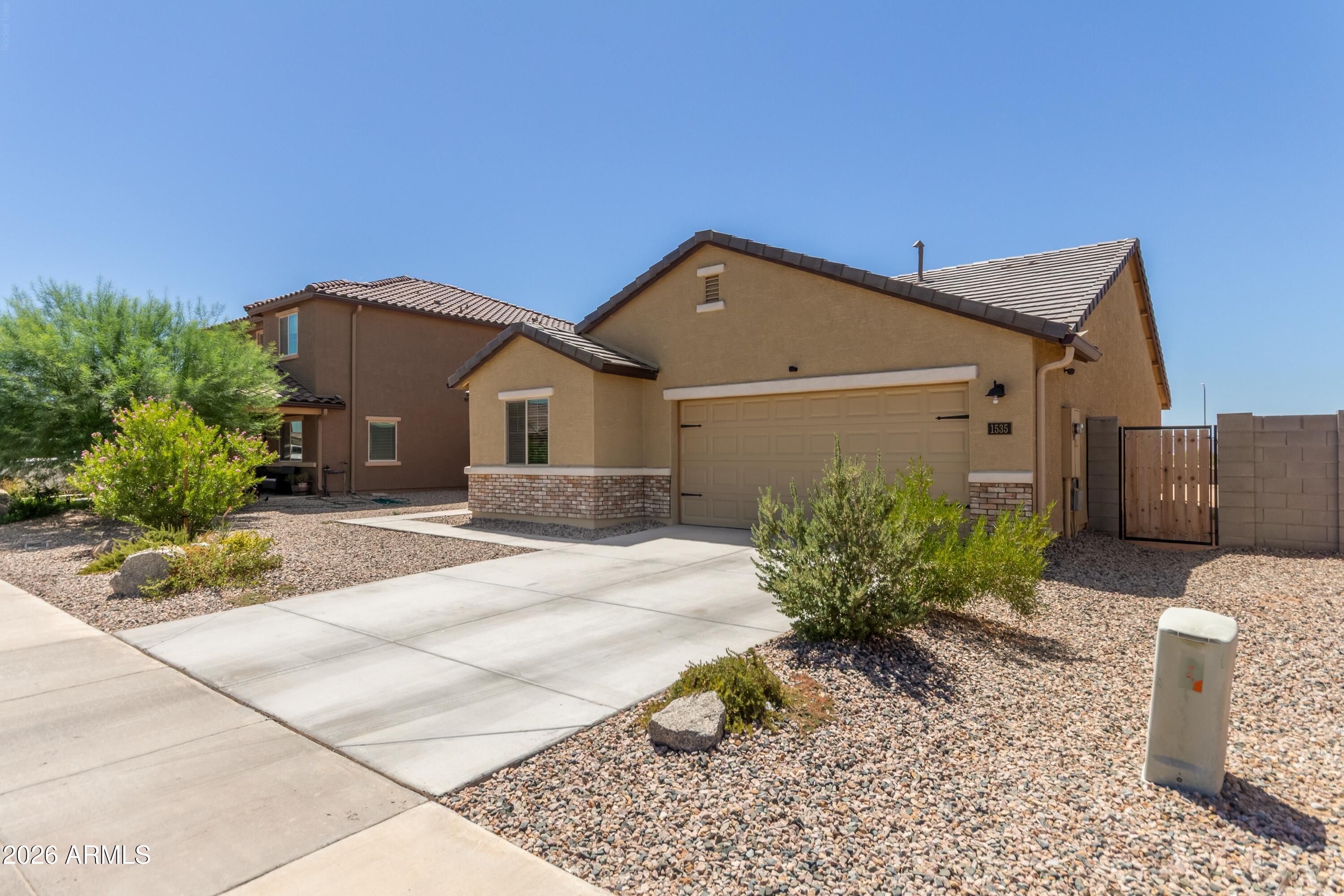 MISSION RANCH - Residential