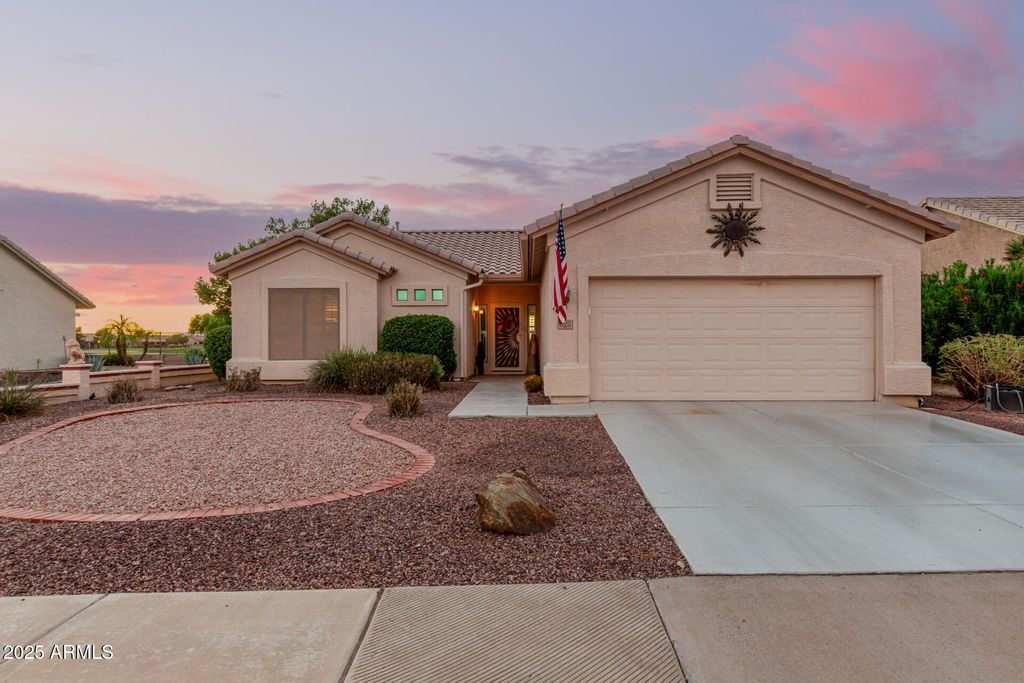 Photo of 6620 S Tamarron Way, Chandler, AZ 85249 (MLS # 6922862)