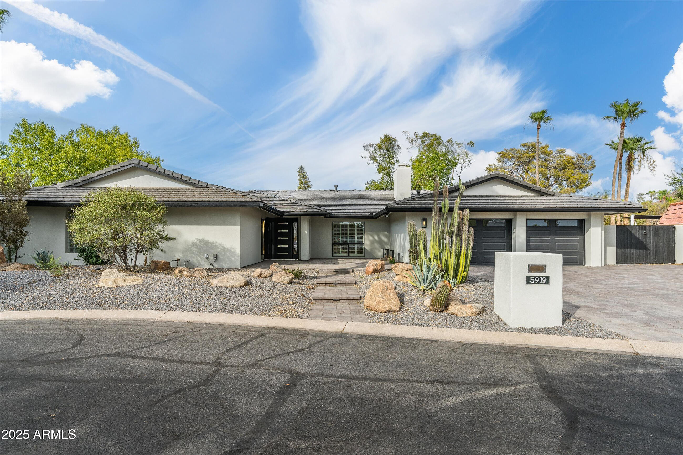 5919 N 45TH Street