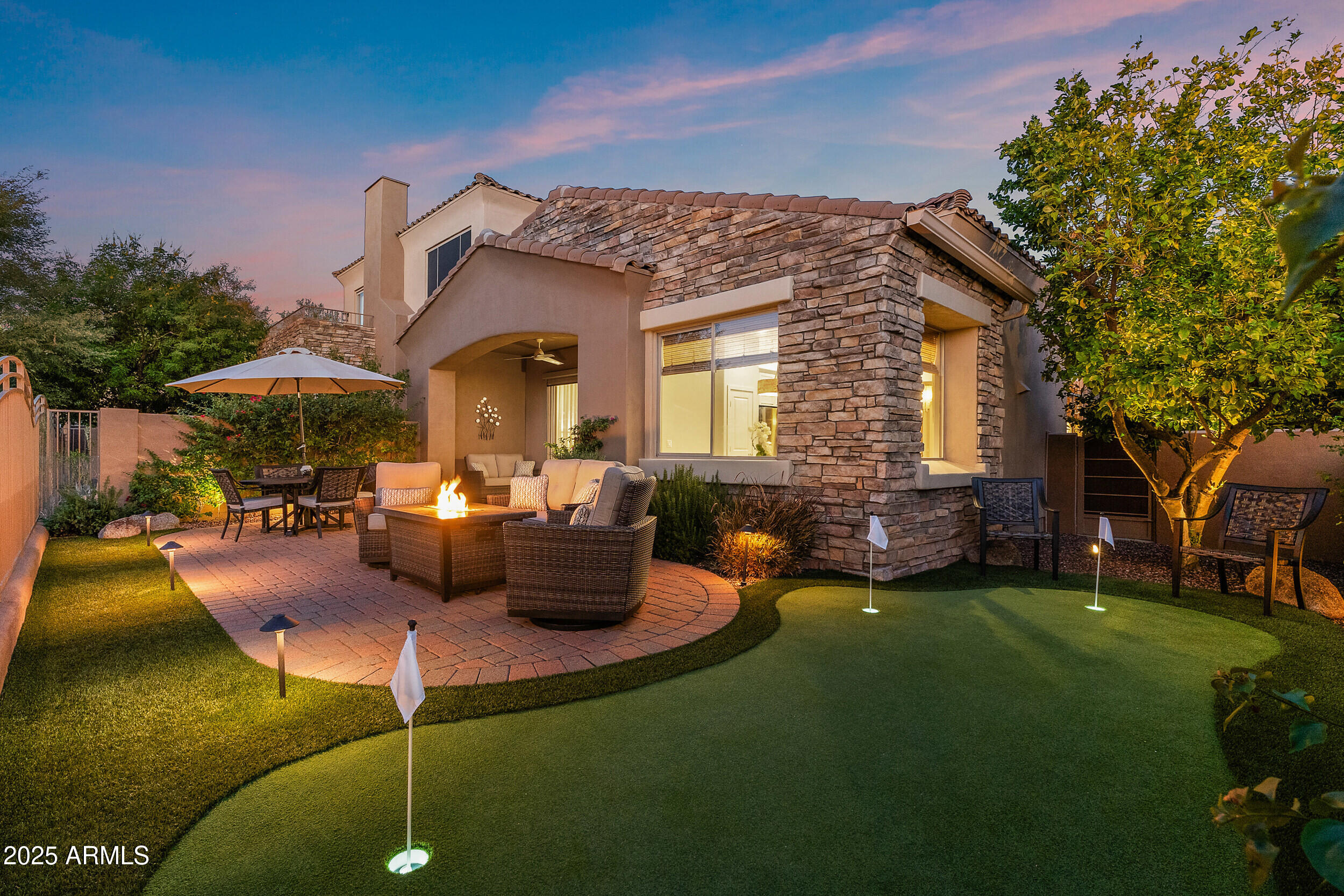 19475 N GRAYHAWK Drive 1037