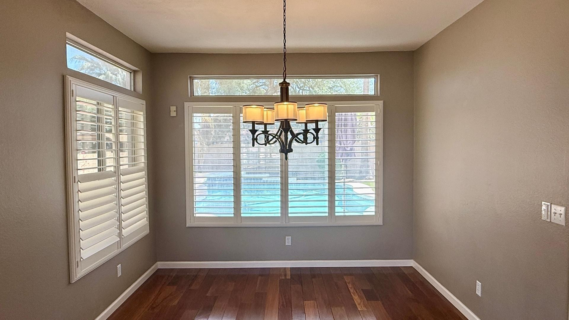 1655 E Saltsage Drive