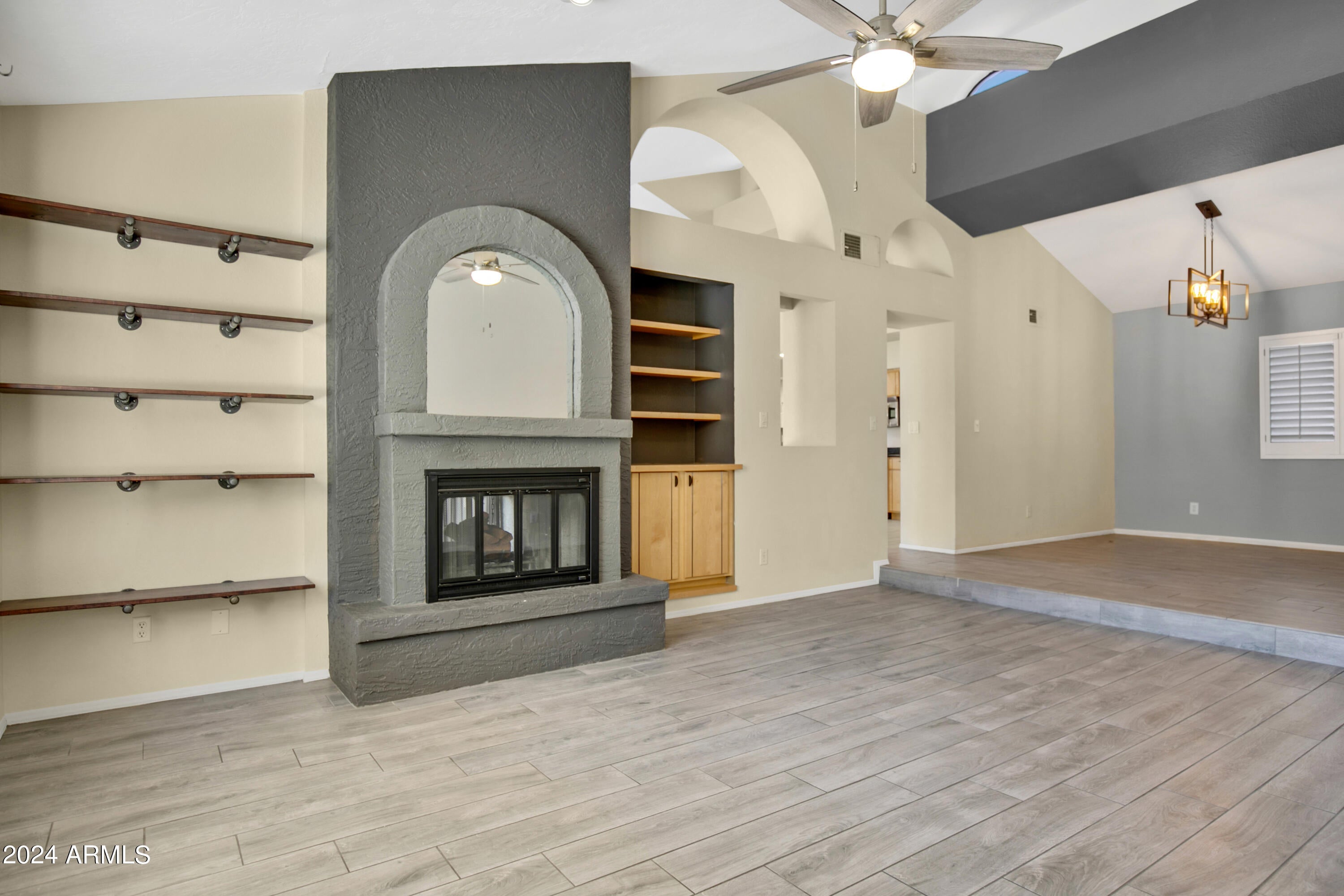 16035 N 10th Street