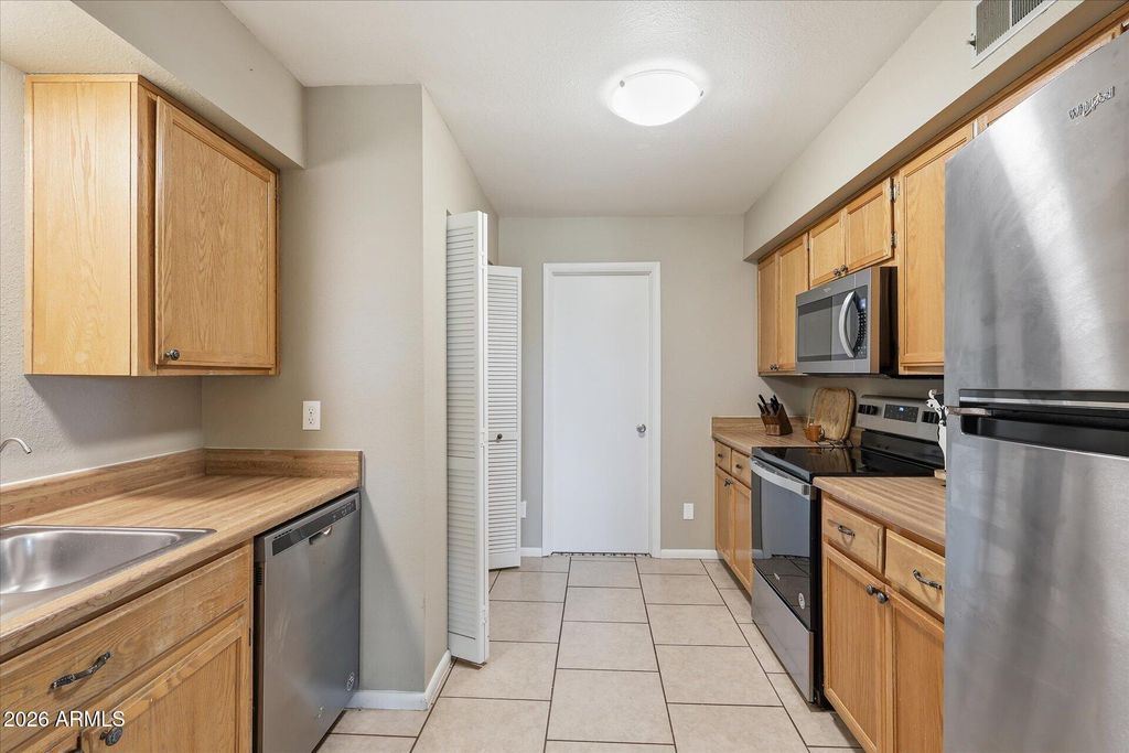 Photo of 3270 S Goldfield Road #716, Apache Junction, AZ 85119 (MLS # 7009387)