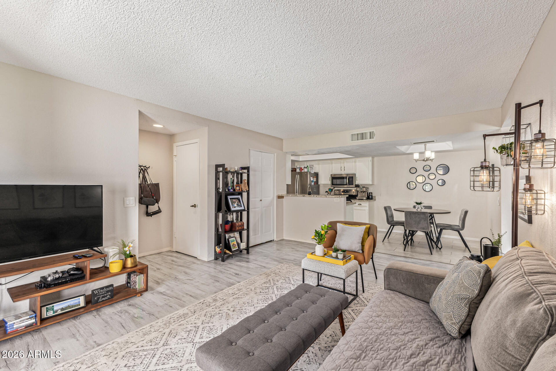 2146 W ISABELLA Avenue 122