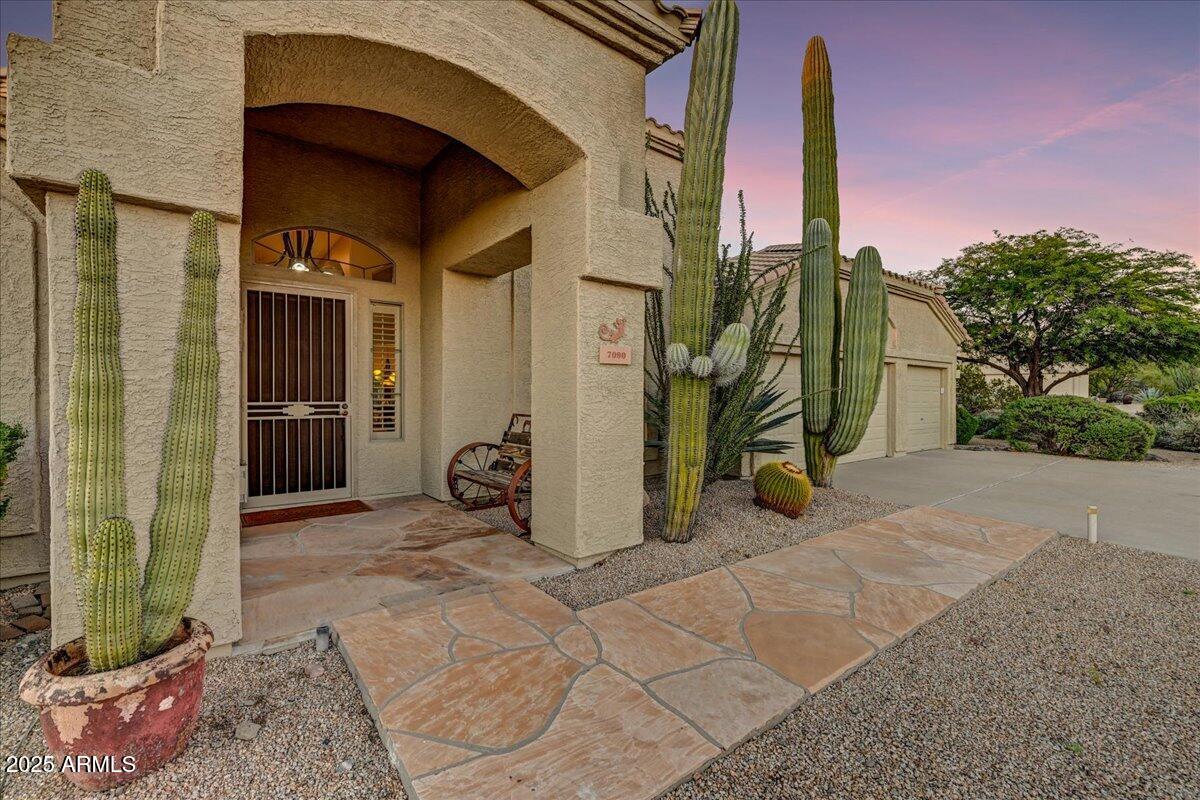 7090 E Morning Vista Lane