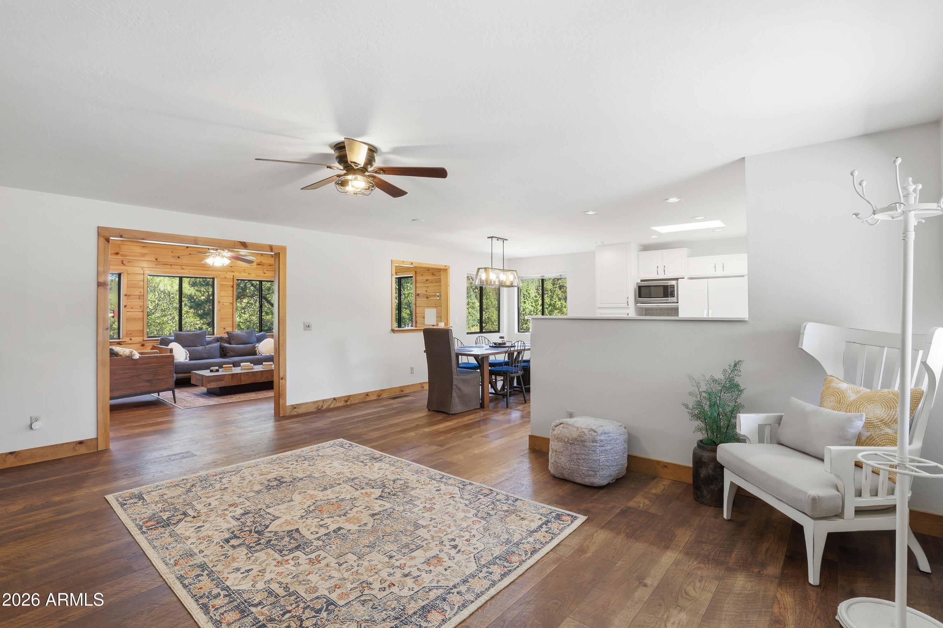 4823 N Rim View Loop