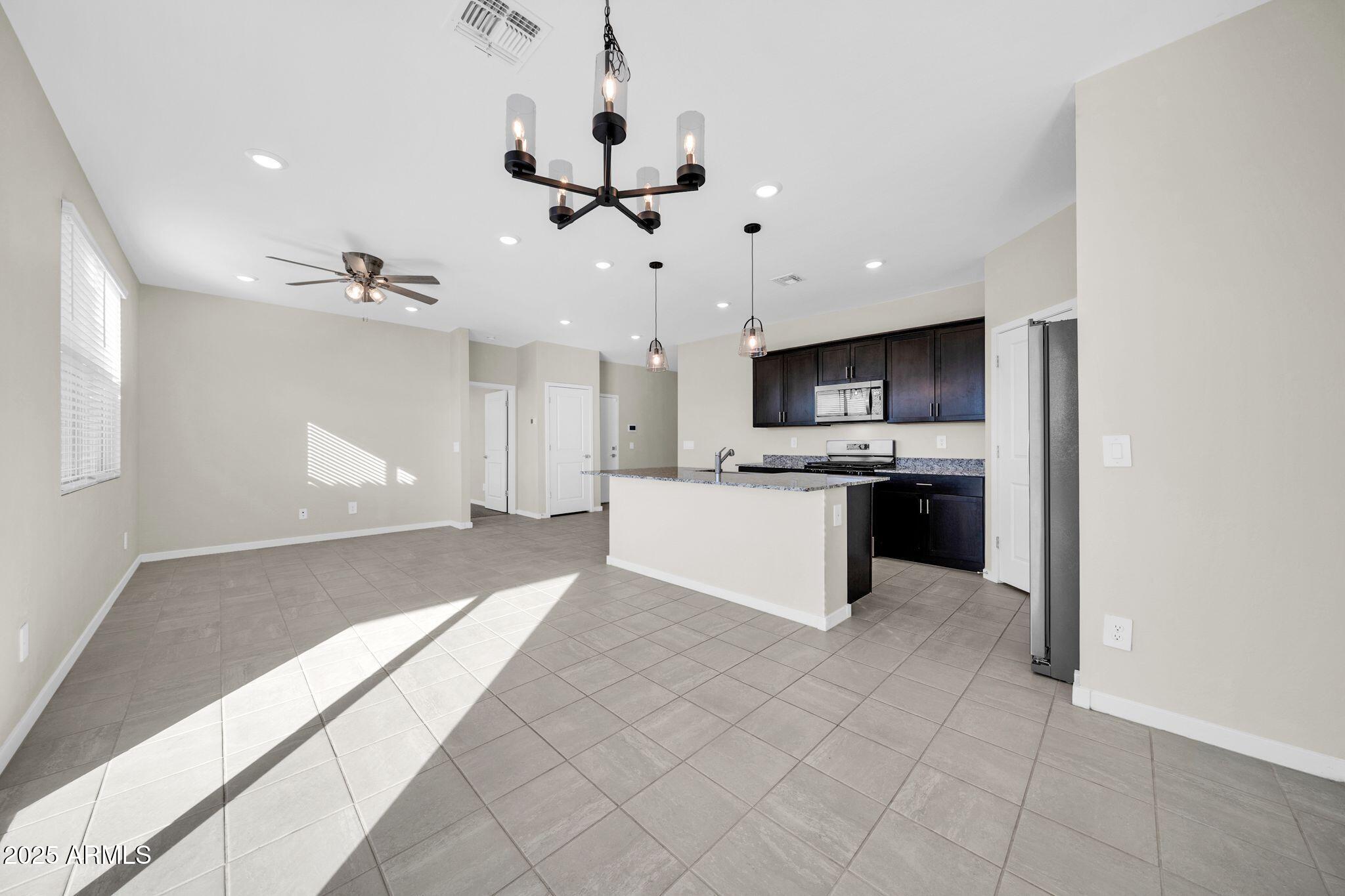 17557 W MADISON Street