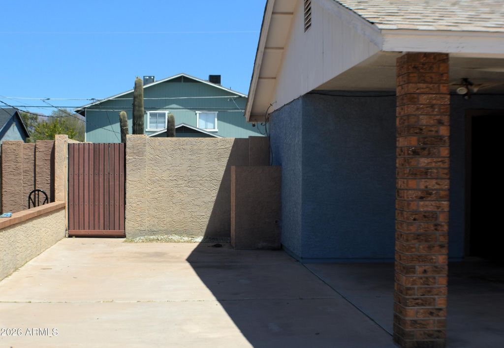 Photo of 1805 S Buena Vista Drive, Apache Junction, AZ 85120 (MLS # 7024663)